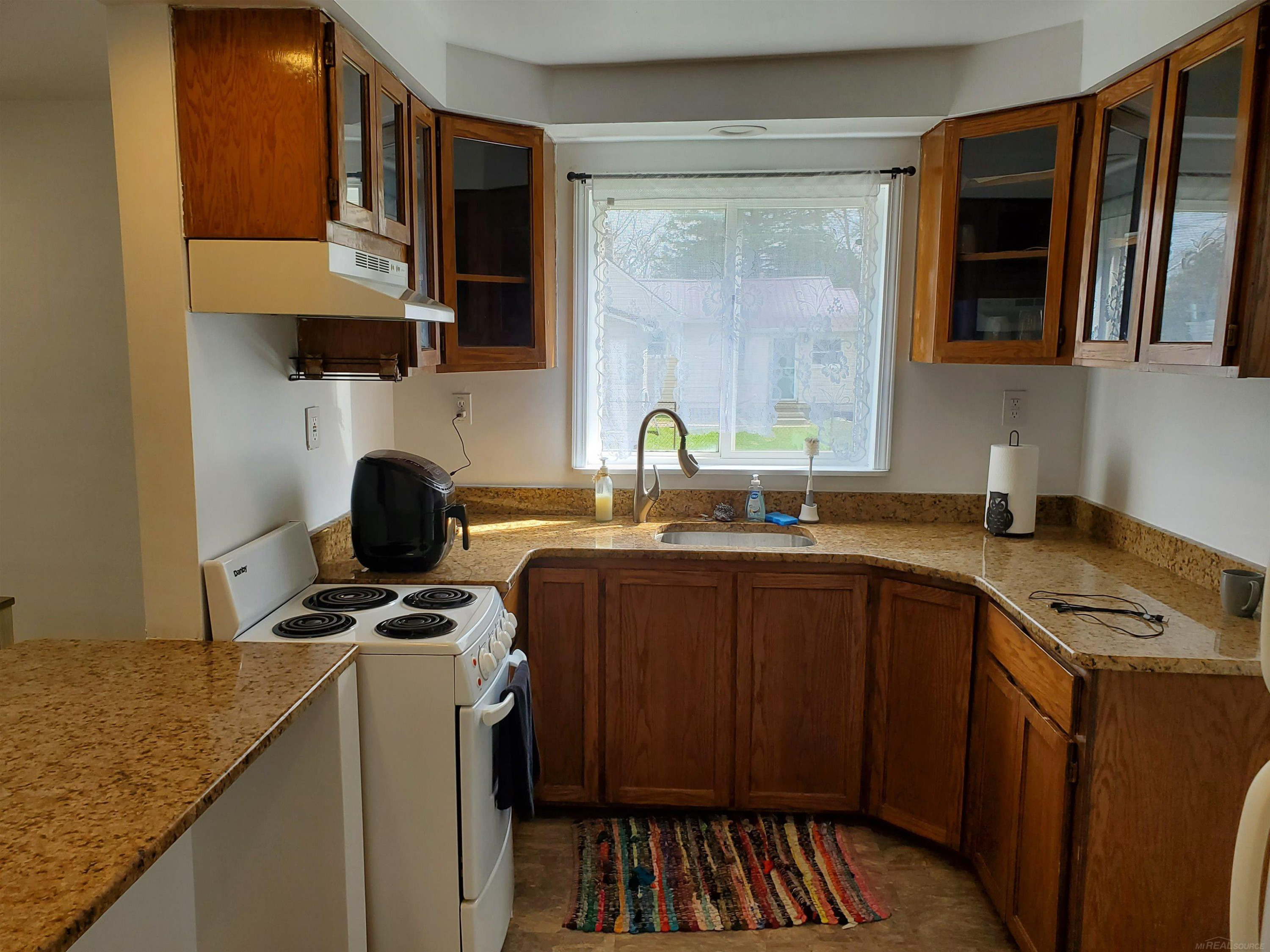 7282 Birchcrest Road, Lexington, MI 48450 — Photo 9