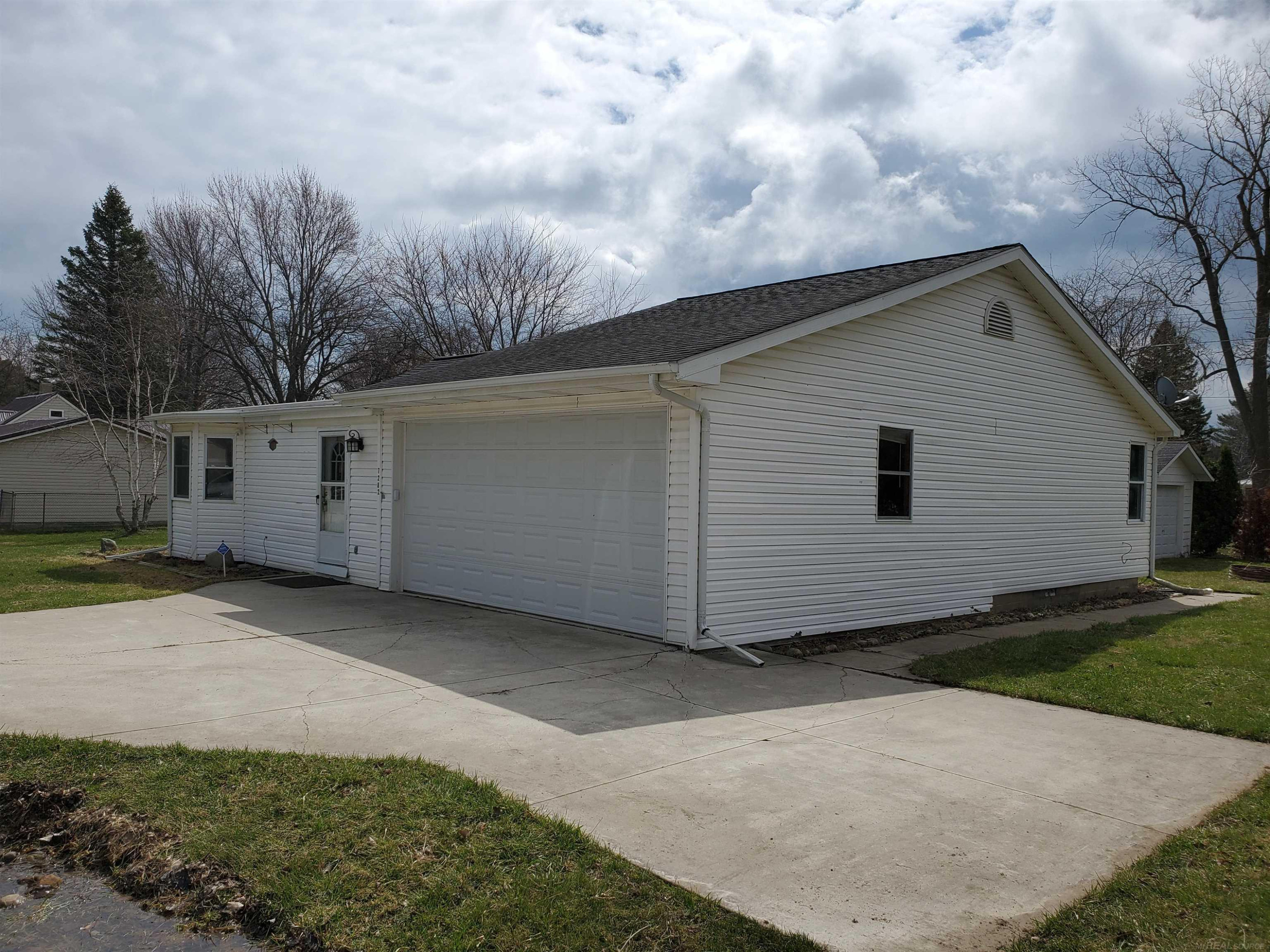 7282 Birchcrest Road, Lexington, MI 48450 — Photo 16