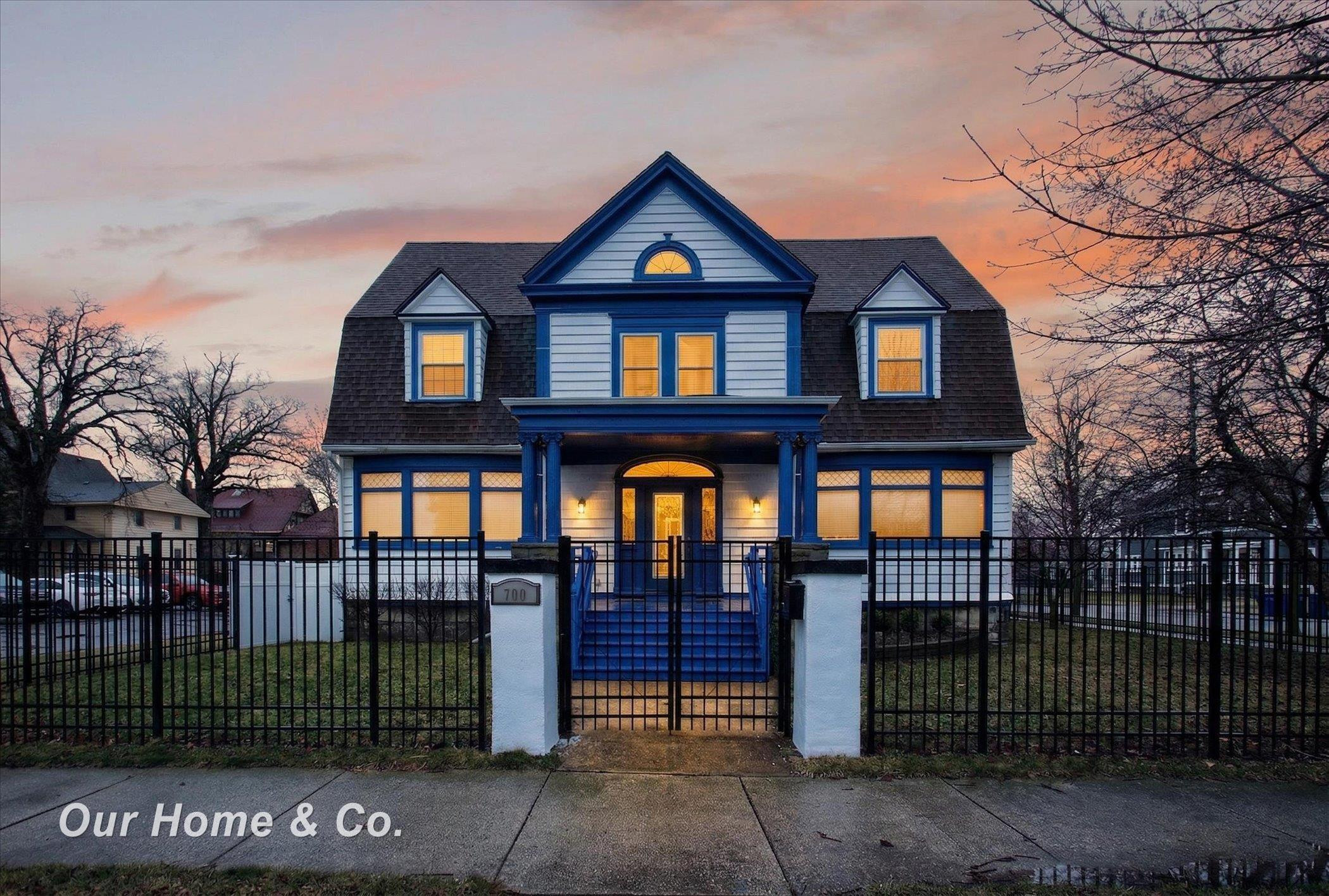 700 N Van Buren Street, Bay City, MI 48708
