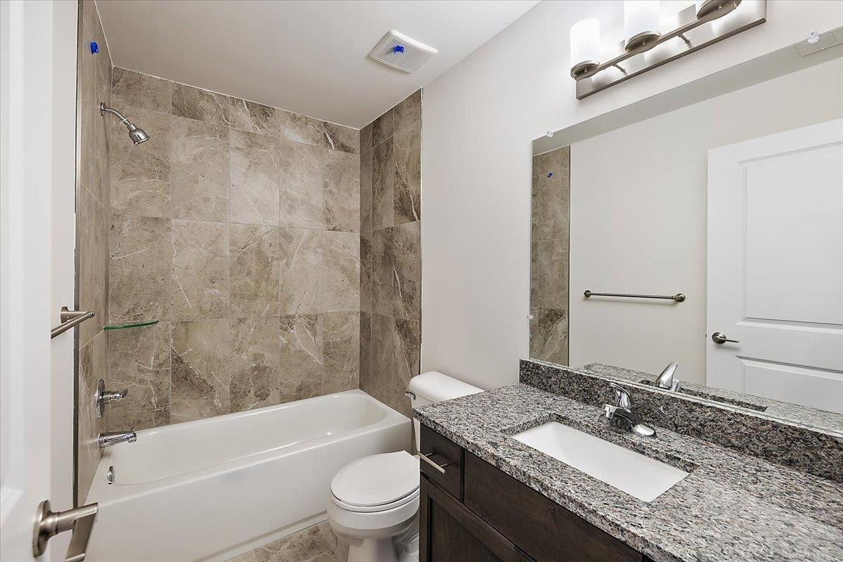 8292 Heywood Circle, Unit 4, Sterling Heights, MI 48312 — Photo 29