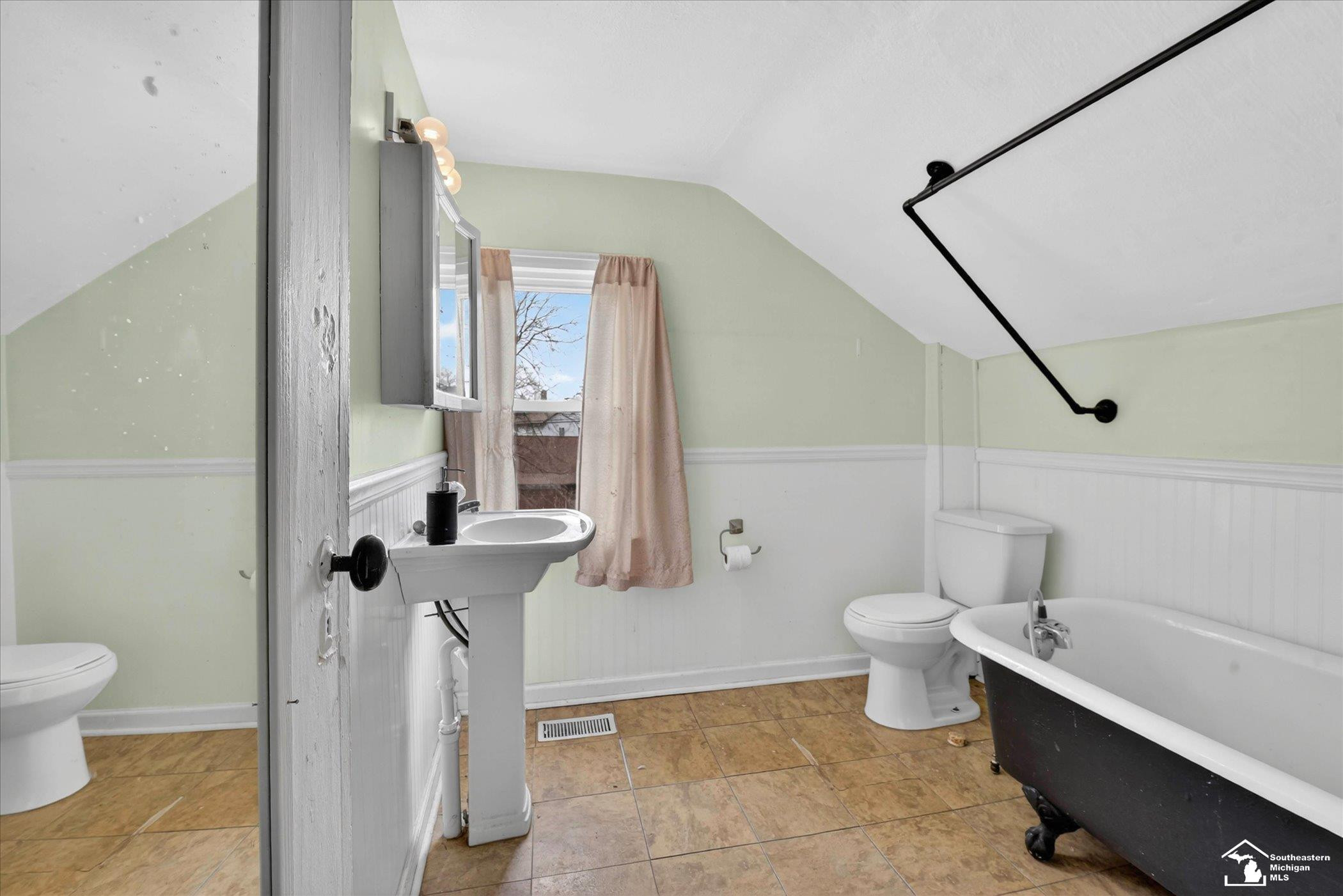 729 Obrien Street, Monroe, MI 48161 — Photo 25