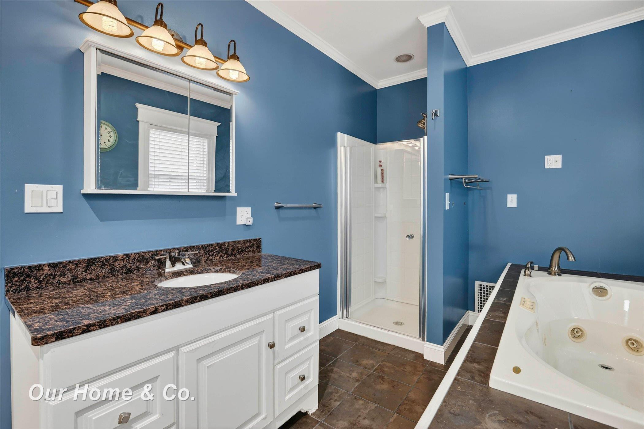 700 N Van Buren Street, Bay City, MI 48708 — Photo 37