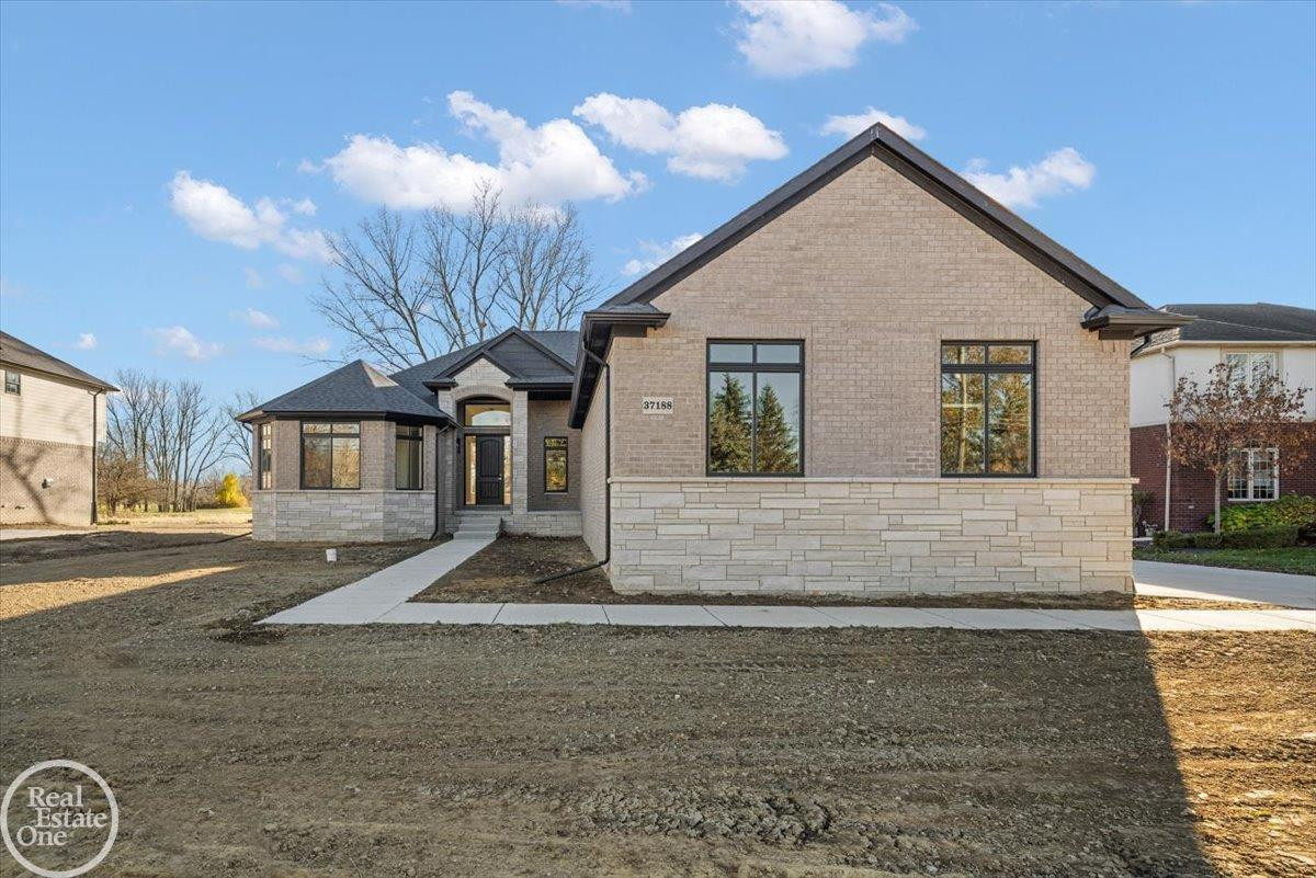 854 Hemlock Drive, Addison, MI 48370 — Photo 4