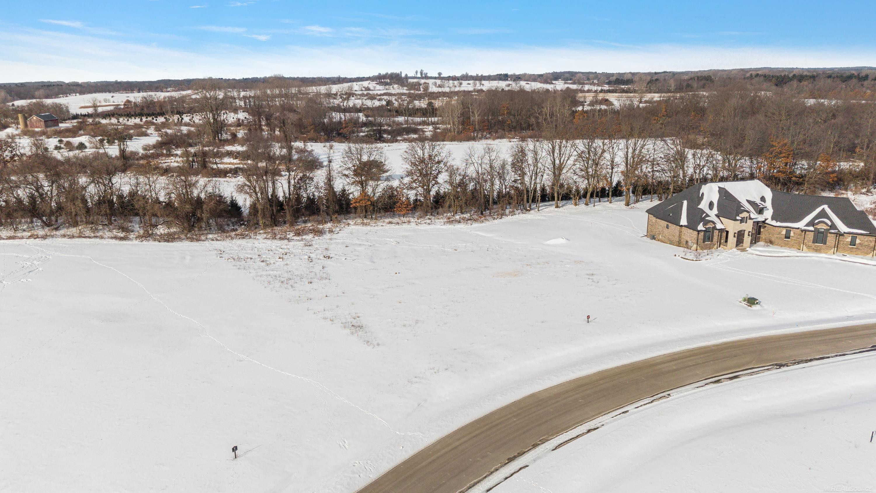1583 Vista Drive, MI — Photo 12
