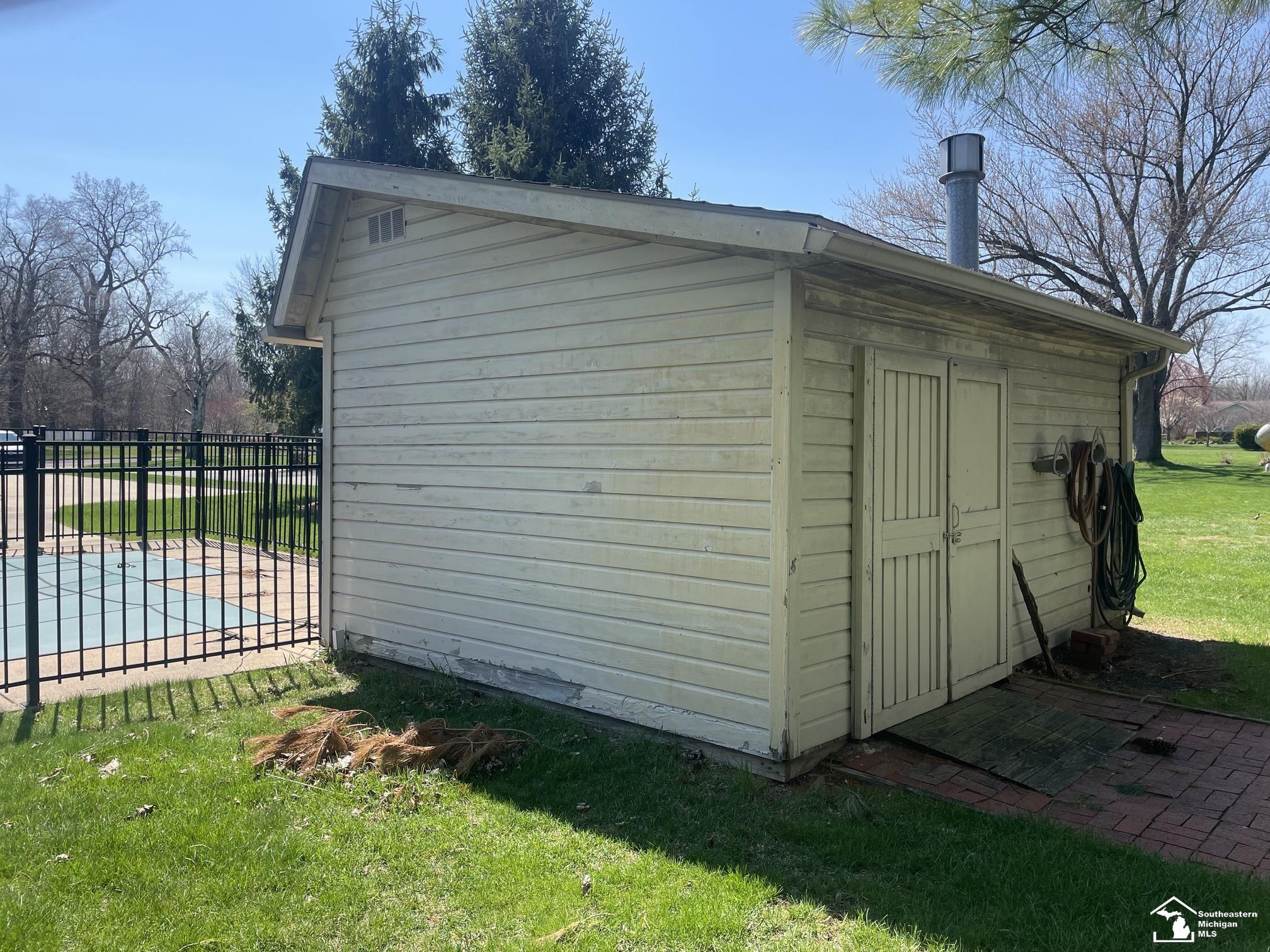 3202 Edgevale Drive, Lambertville, MI 48144 — Photo 14