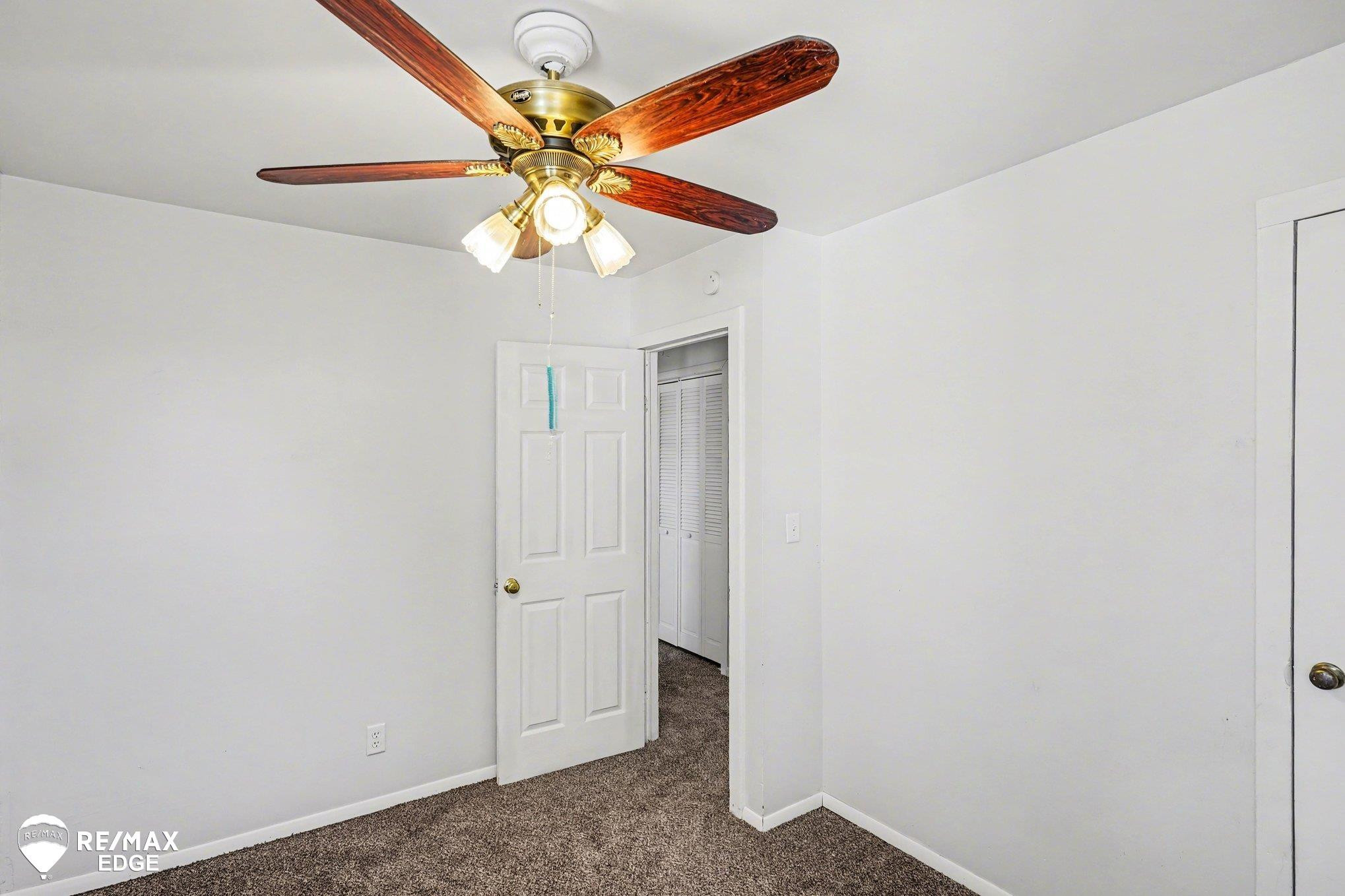 6175 Crabtree Lane, Burton, MI 48519 — Photo 12