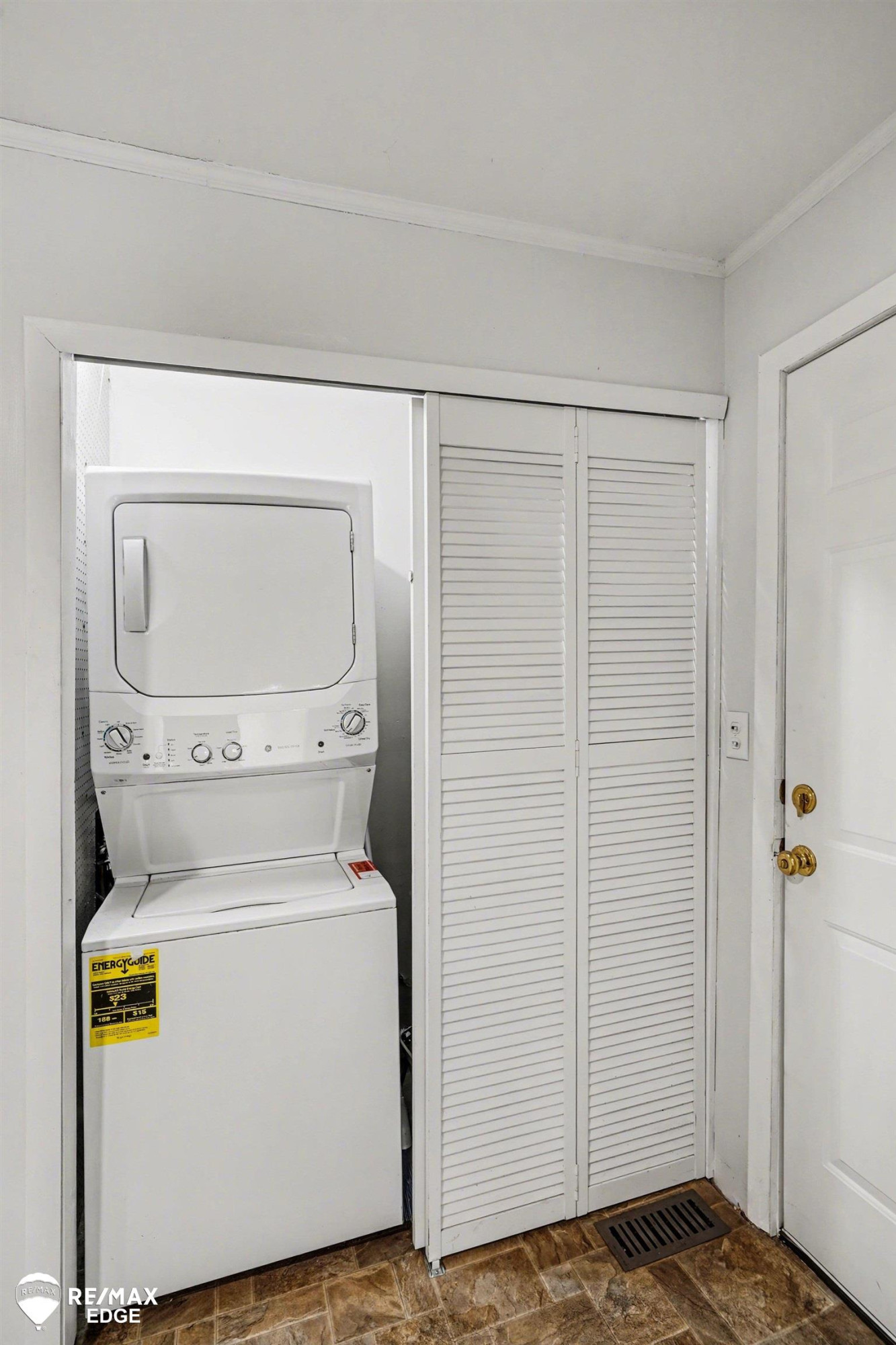 6175 Crabtree Lane, Burton, MI 48519 — Photo 14