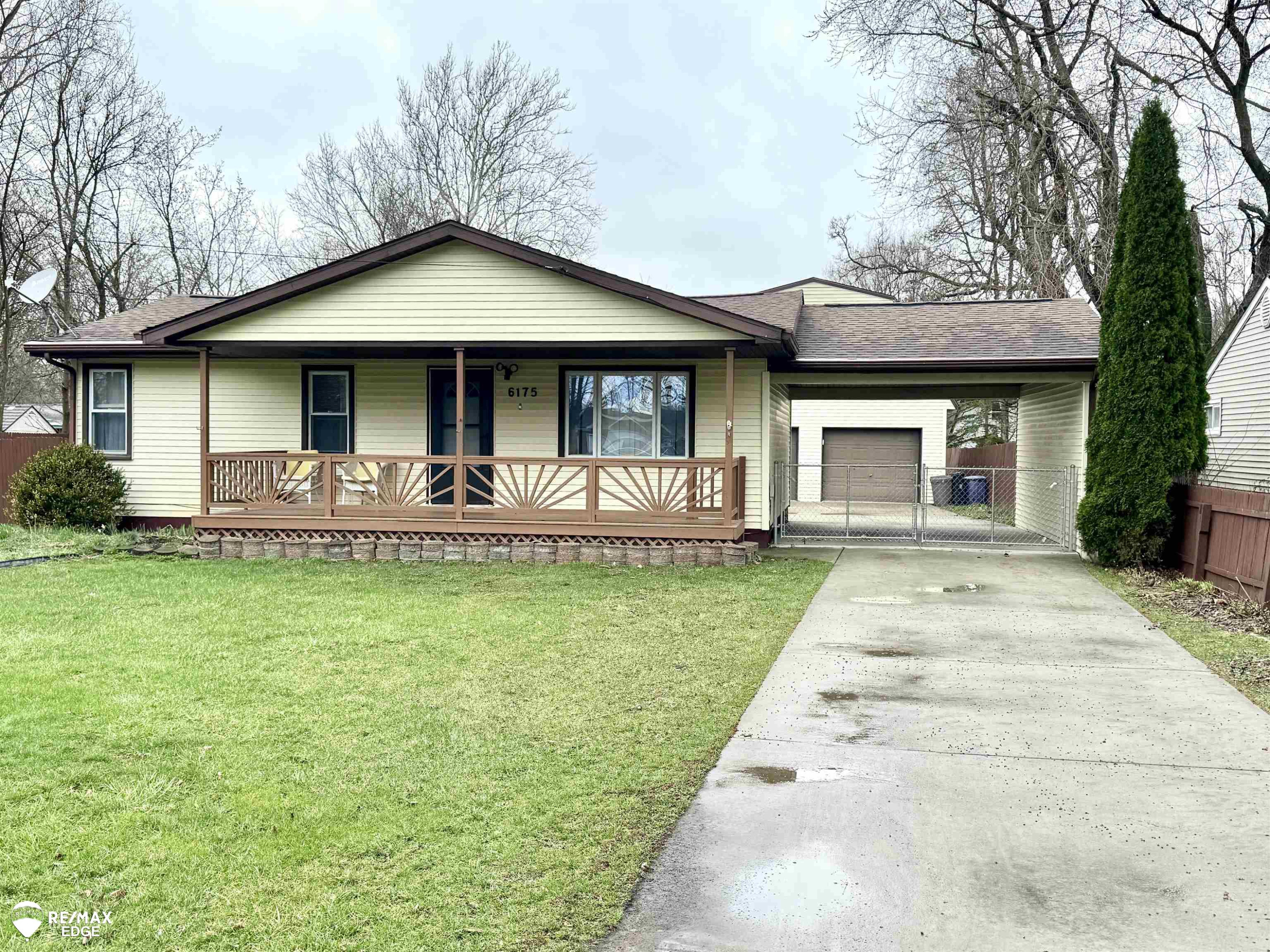 6175 Crabtree Lane, Burton, MI 48519 — Photo 15