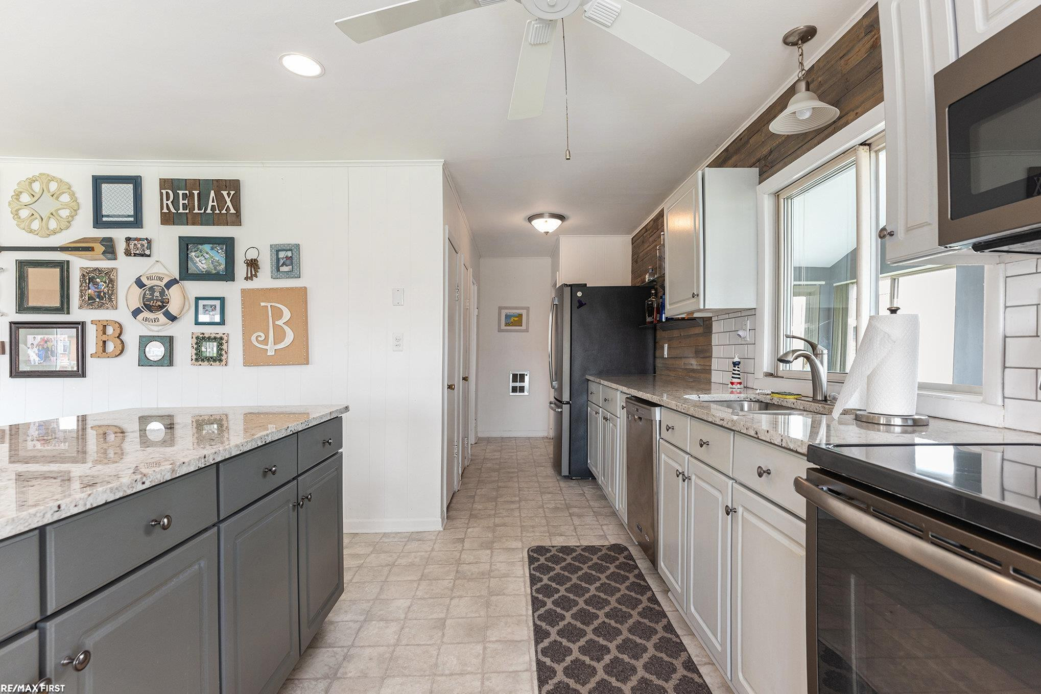 7618 South Channel Drive, MI 48028 — Photo 11