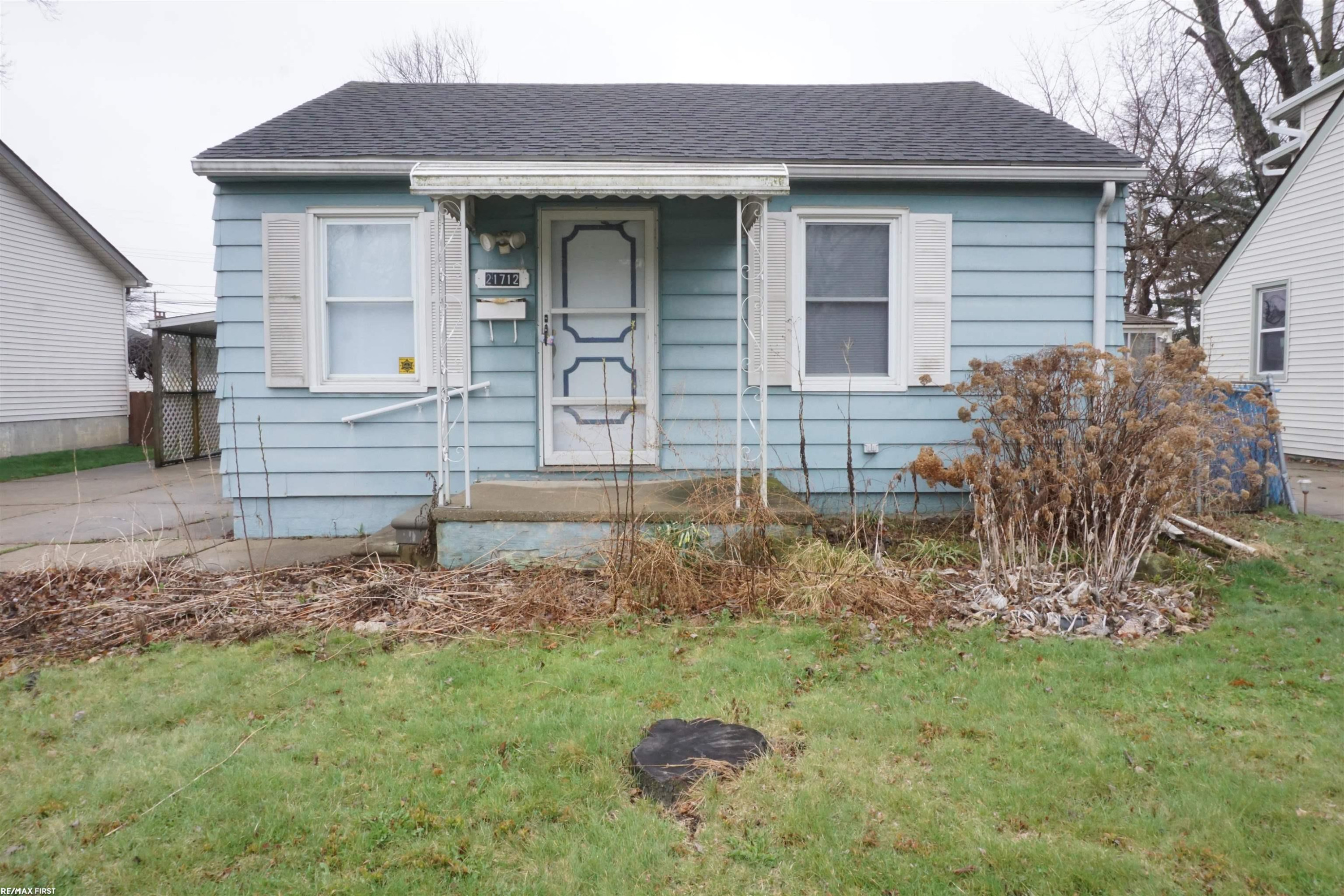 21712 Lakeview Street, Saint Clair Shores, MI 48080 — front exterior