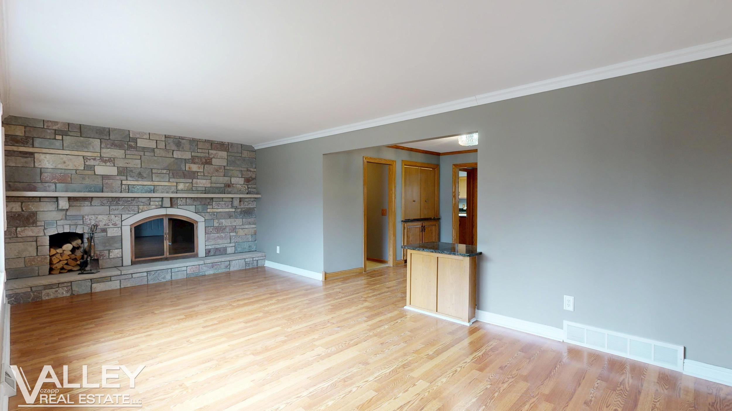 5320 N Nottingham Drive, Saginaw, MI 48603 — Photo 3