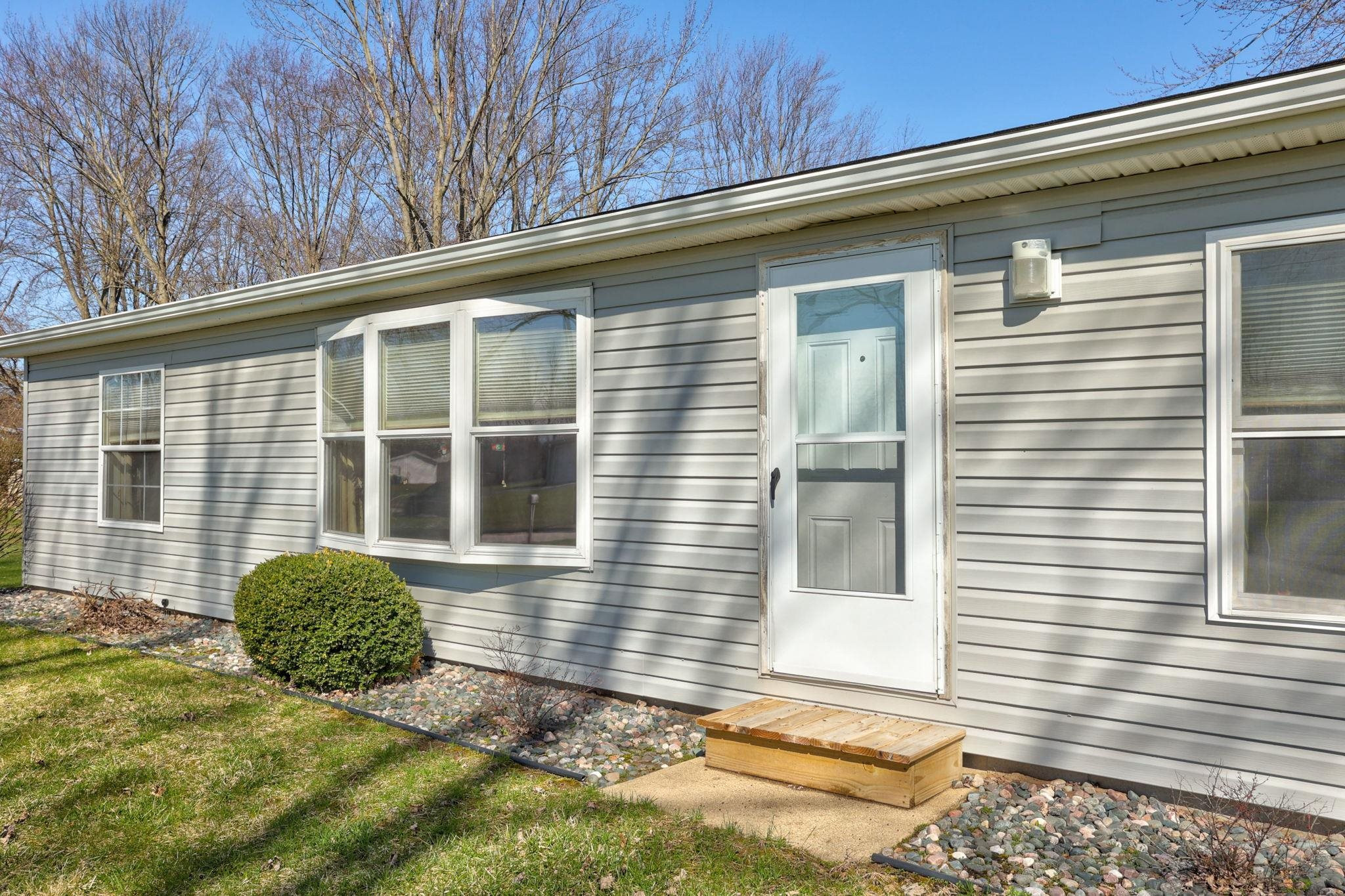 317 E Maple Street, Saint Charles, MI 48655 — Photo 5