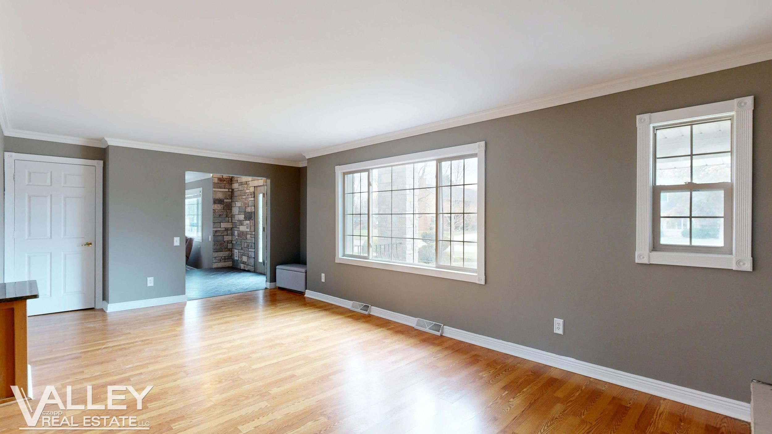 5320 N Nottingham Drive, Saginaw, MI 48603 — Photo 5