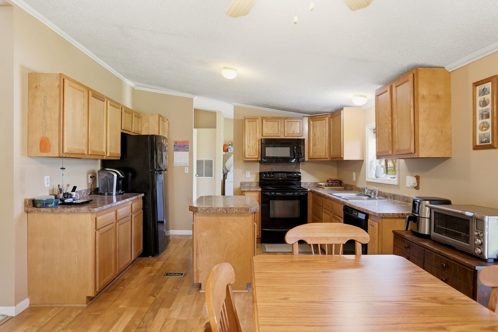 317 E Maple Street, Saint Charles, MI 48655 — Photo 12
