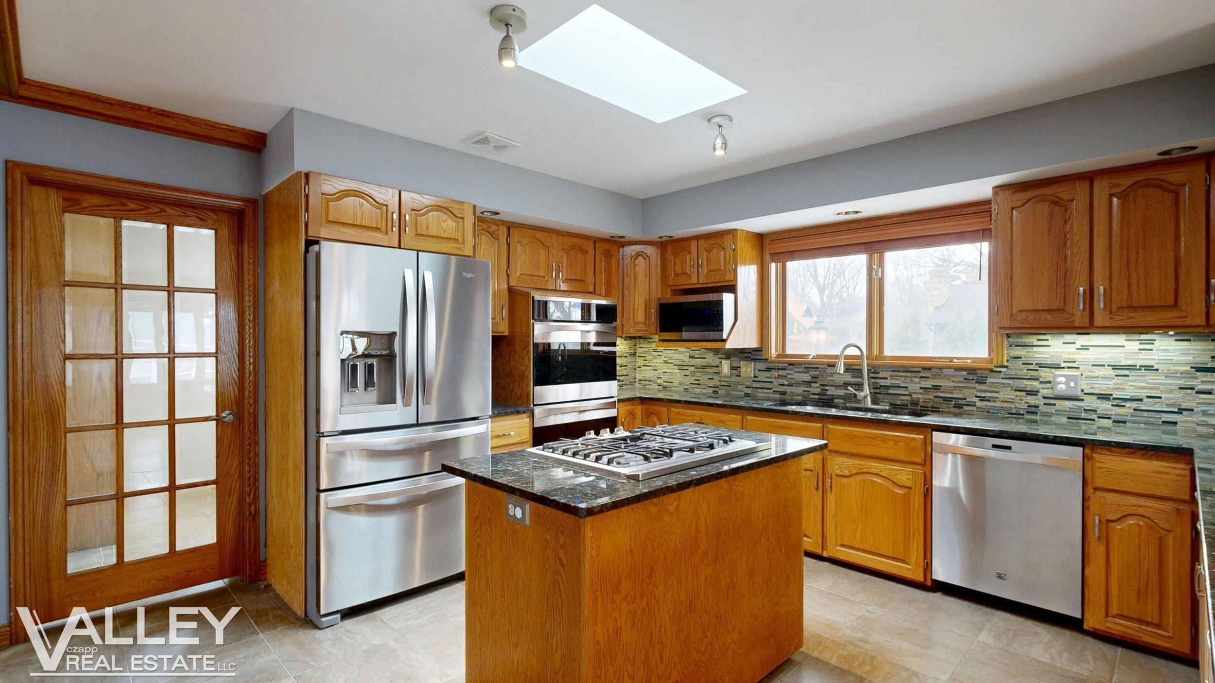 5320 N Nottingham Drive, Saginaw, MI 48603 — Photo 14