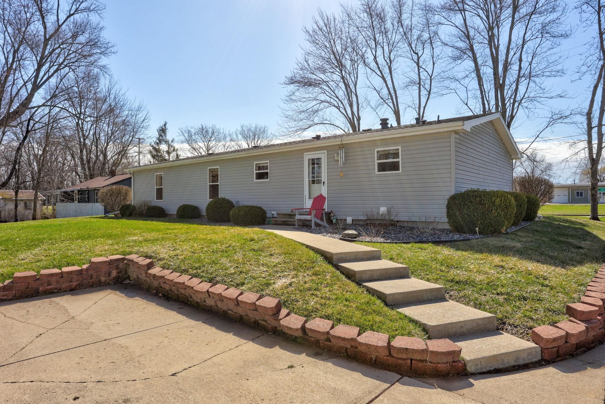 317 E Maple Street, Saint Charles, MI 48655 — Photo 33