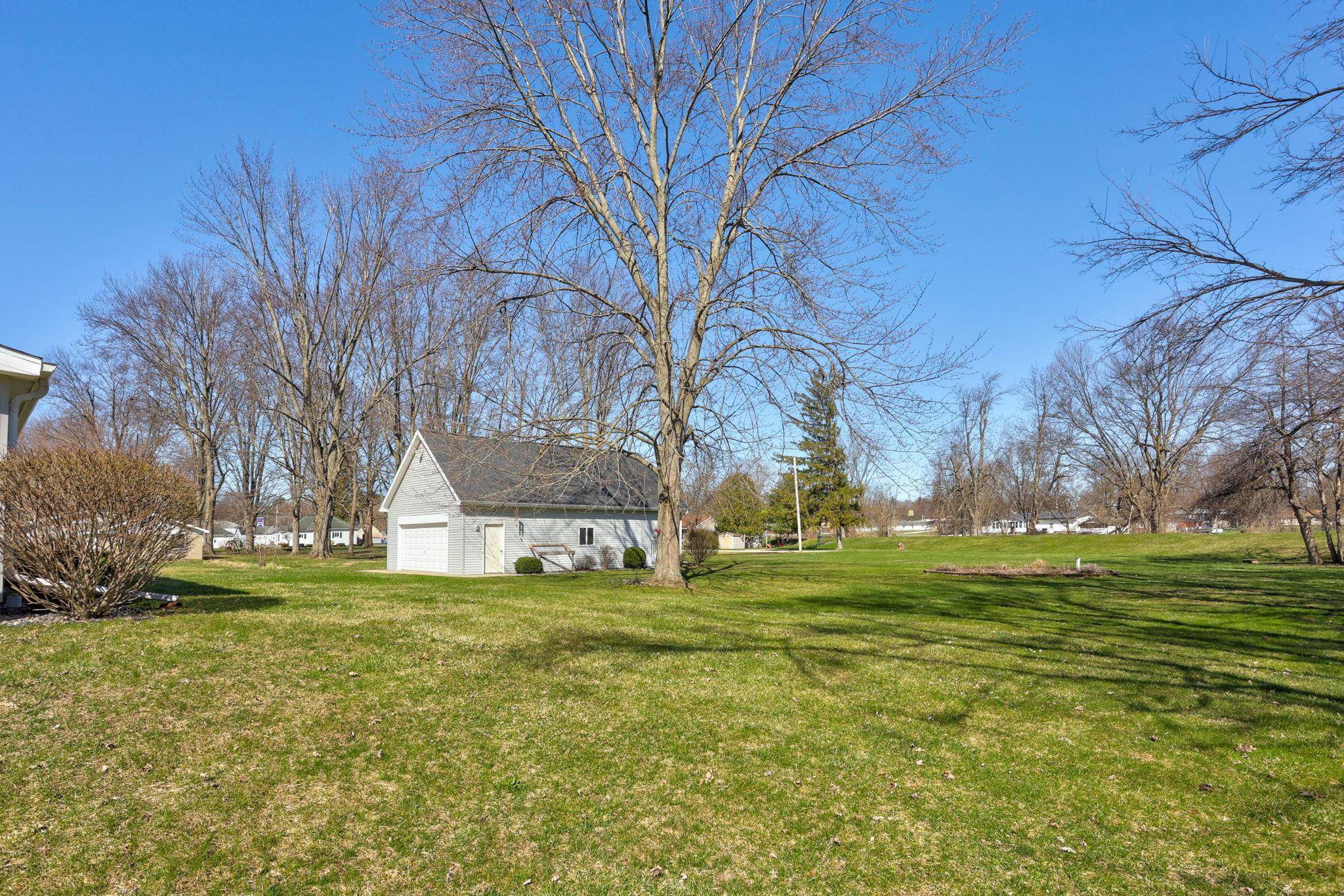 317 E Maple Street, Saint Charles, MI 48655 — Photo 38