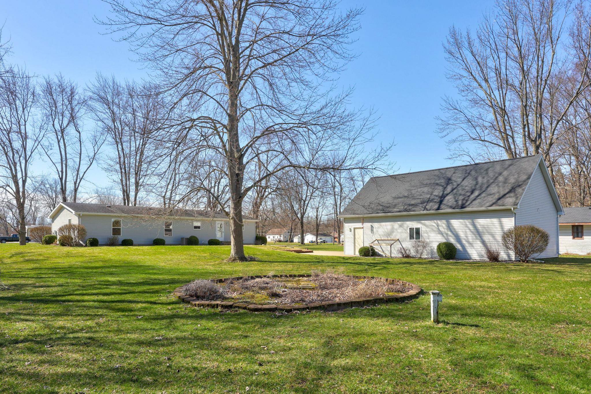 317 E Maple Street, Saint Charles, MI 48655 — Photo 40