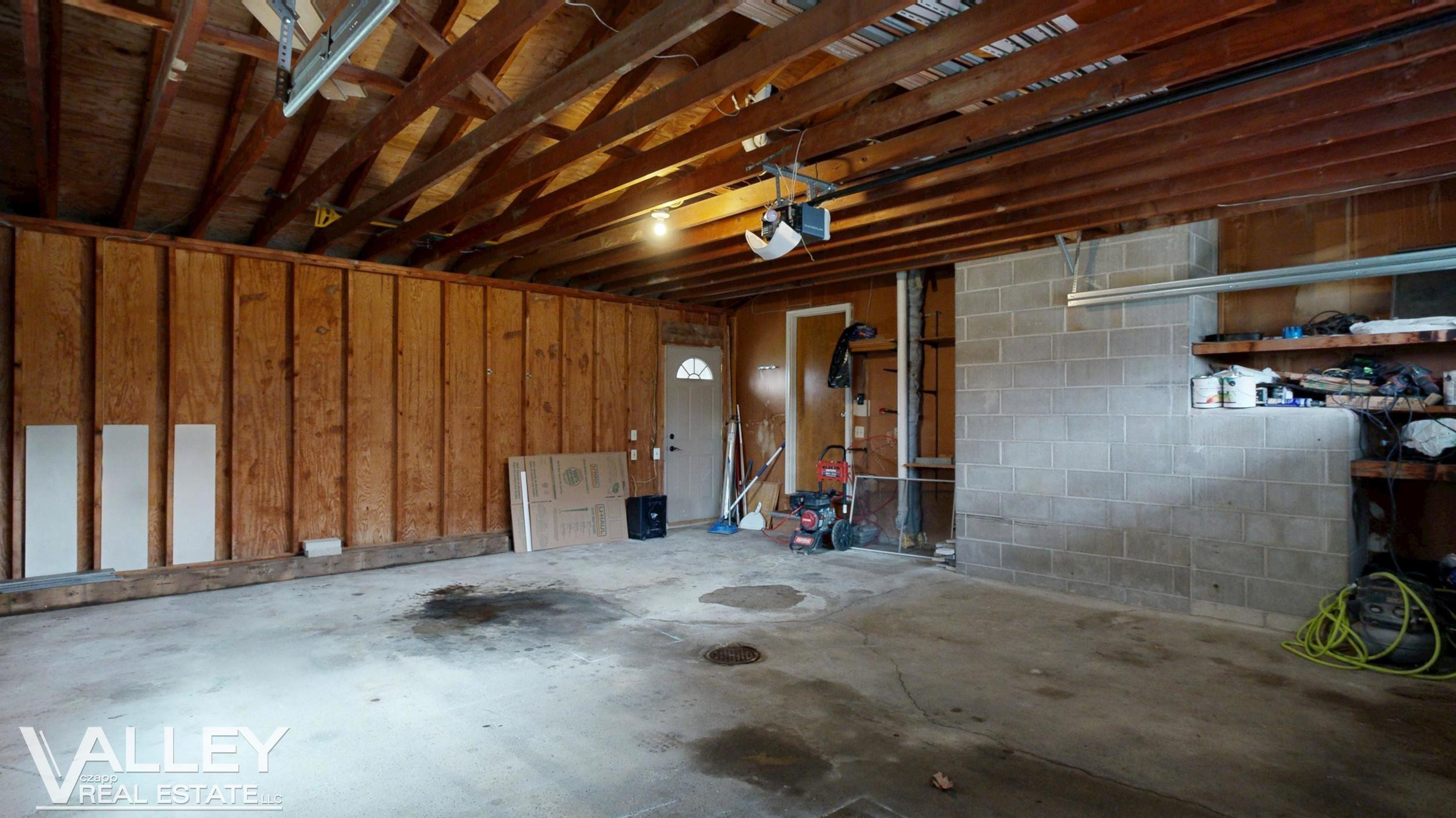 5320 N Nottingham Drive, Saginaw, MI 48603 — Photo 38