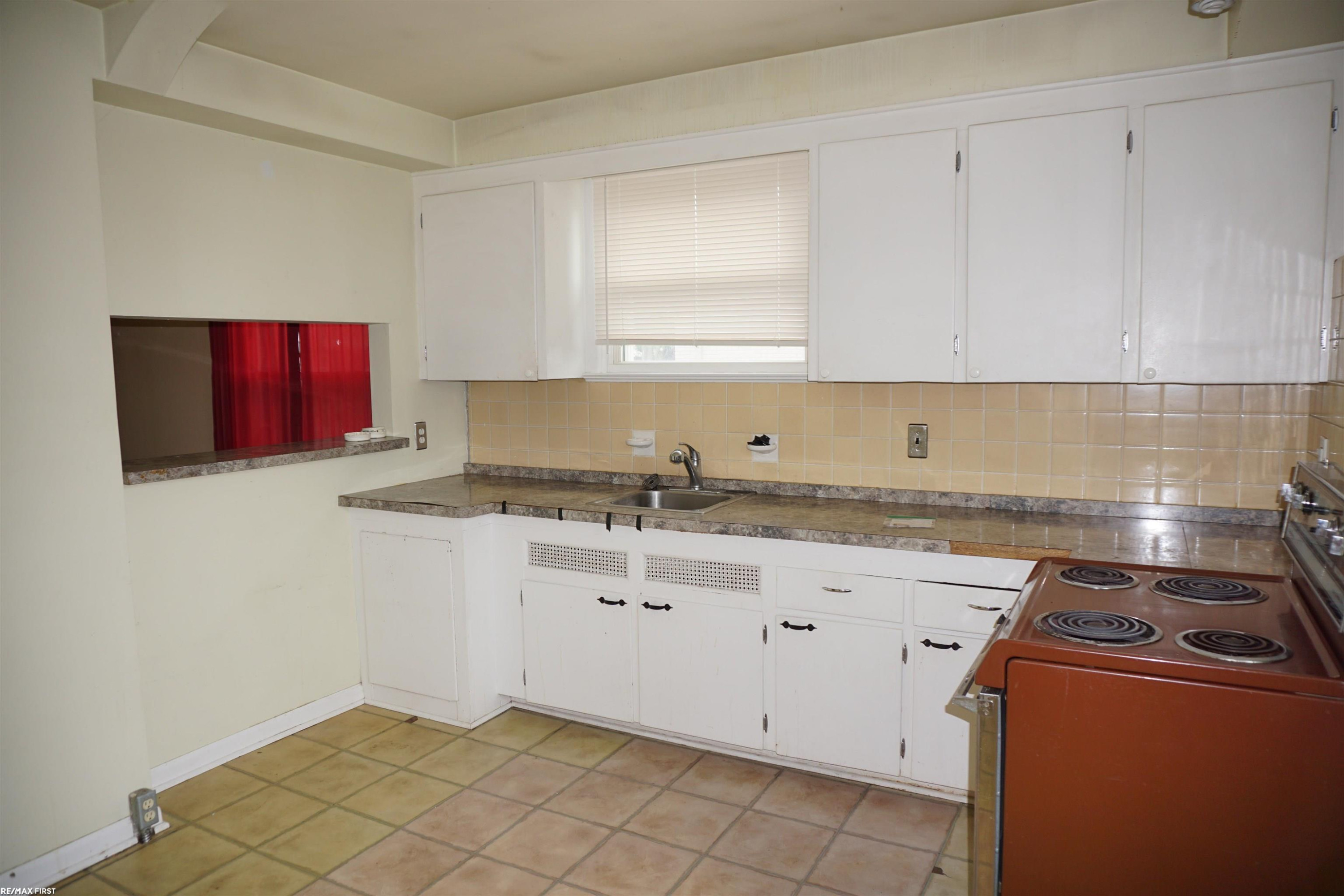 22401 Gaukler Street, Saint Clair Shores, MI 48080 — Photo 4