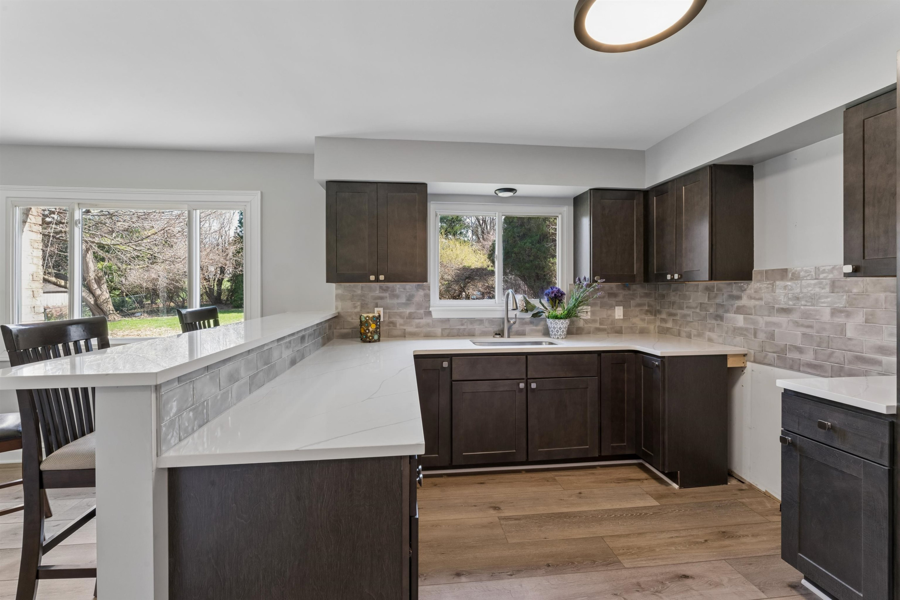 735 Huntington Road, Grand Blanc, MI 48439 — Photo 2