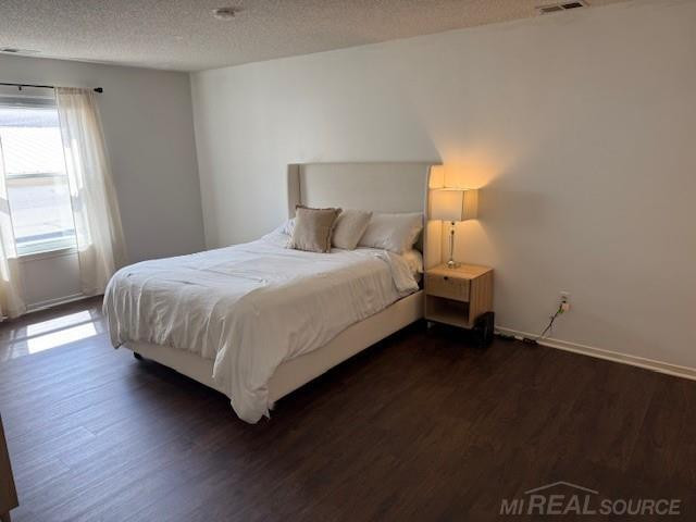 4984 Oak Hill Drive, Waterford, MI 48329 — Photo 19