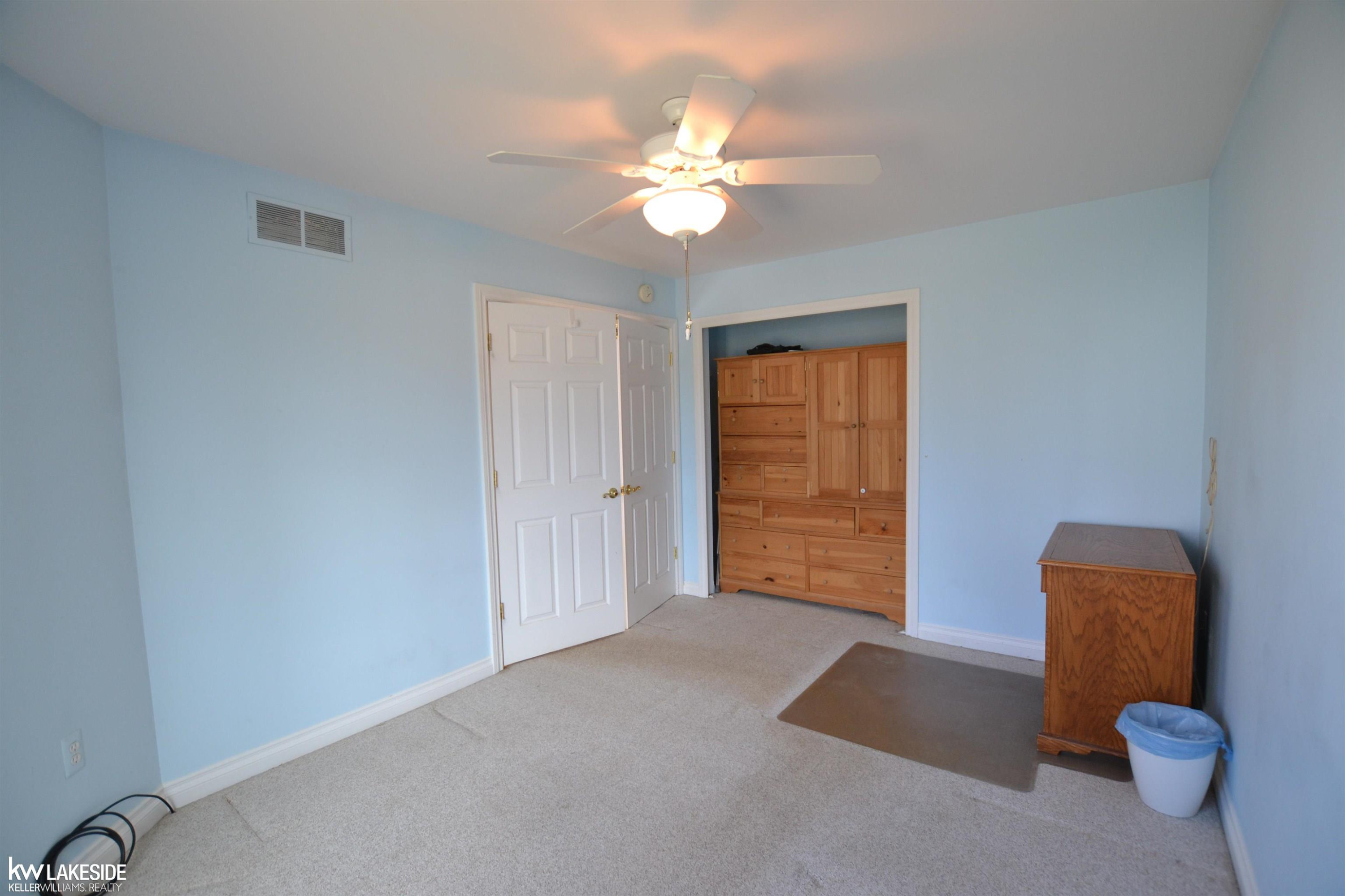 927 Lighthouse Drive, Marysville, MI 48040 — Photo 7