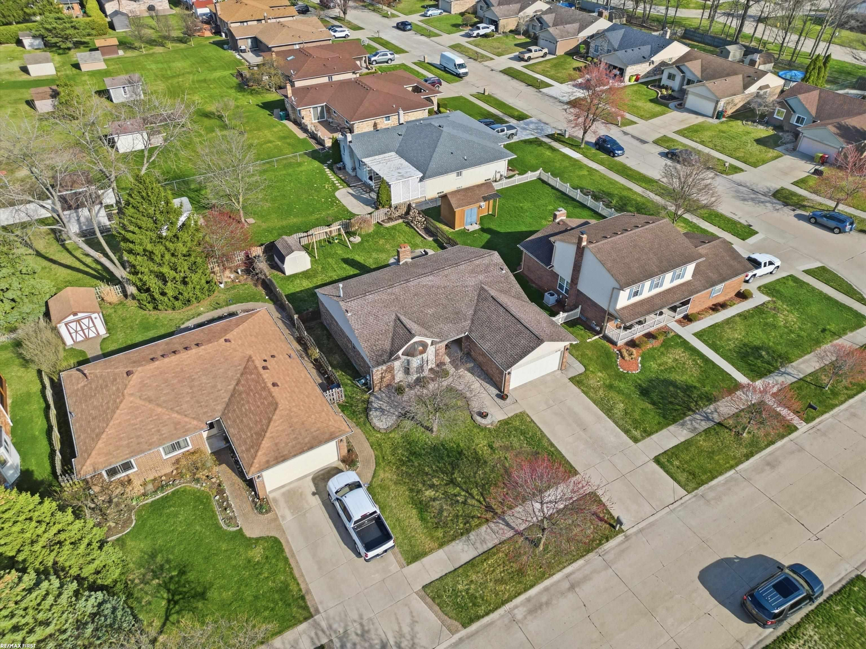 45784 Georgetown Drive, MI 48044 — Photo 45