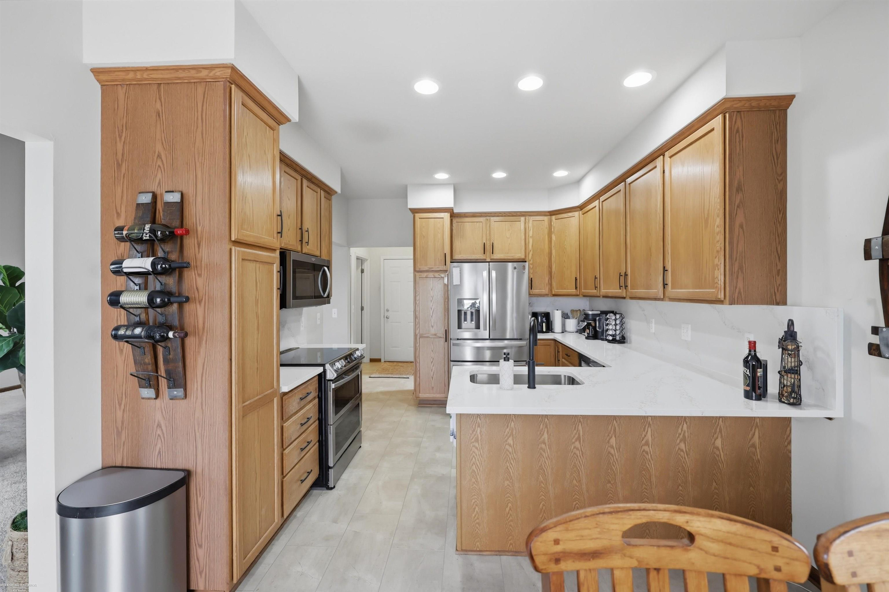 830 Cross Cir Street, Oxford, MI 48371 — Photo 15