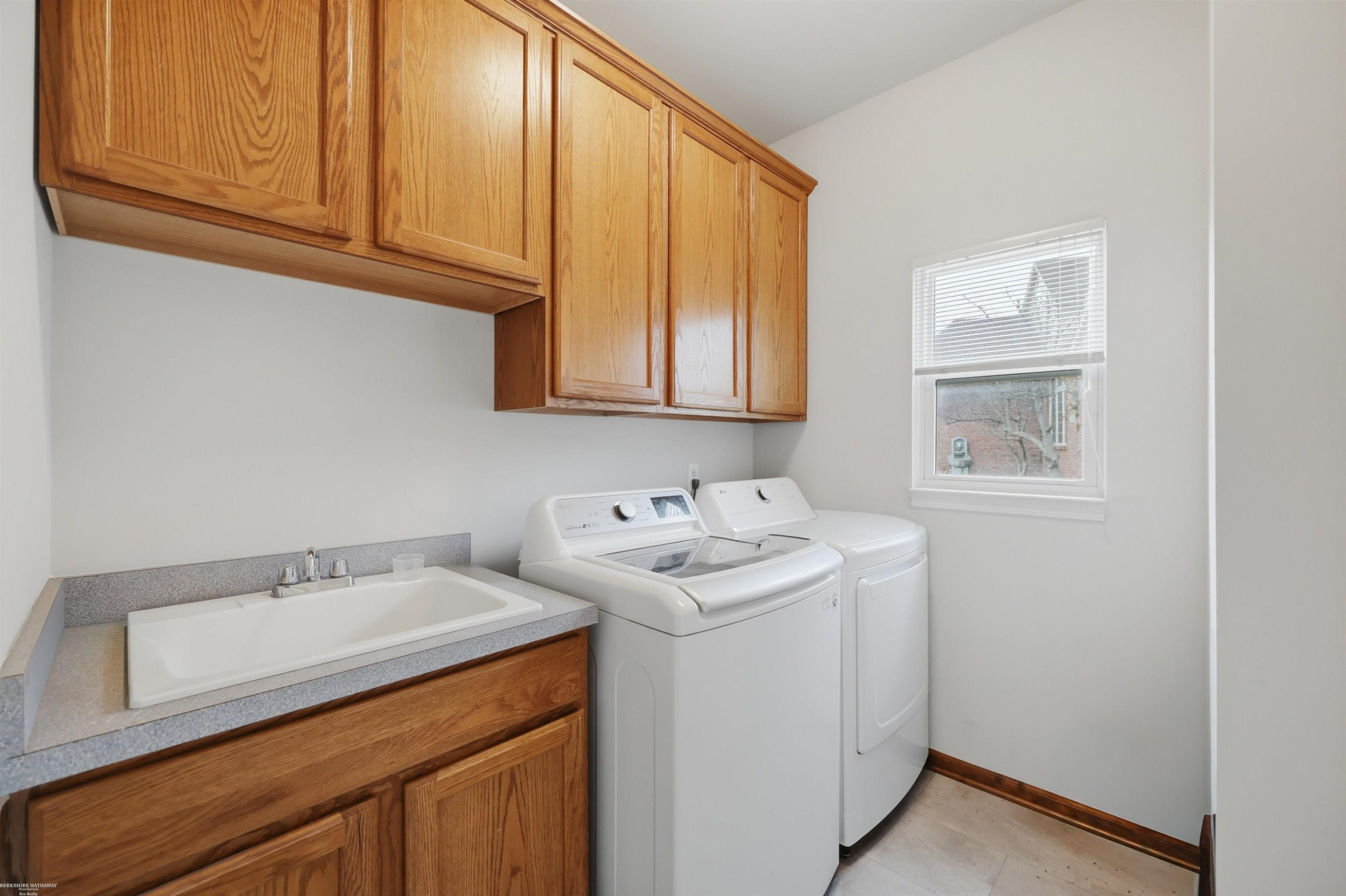 830 Cross Cir Street, Oxford, MI 48371 — Photo 19