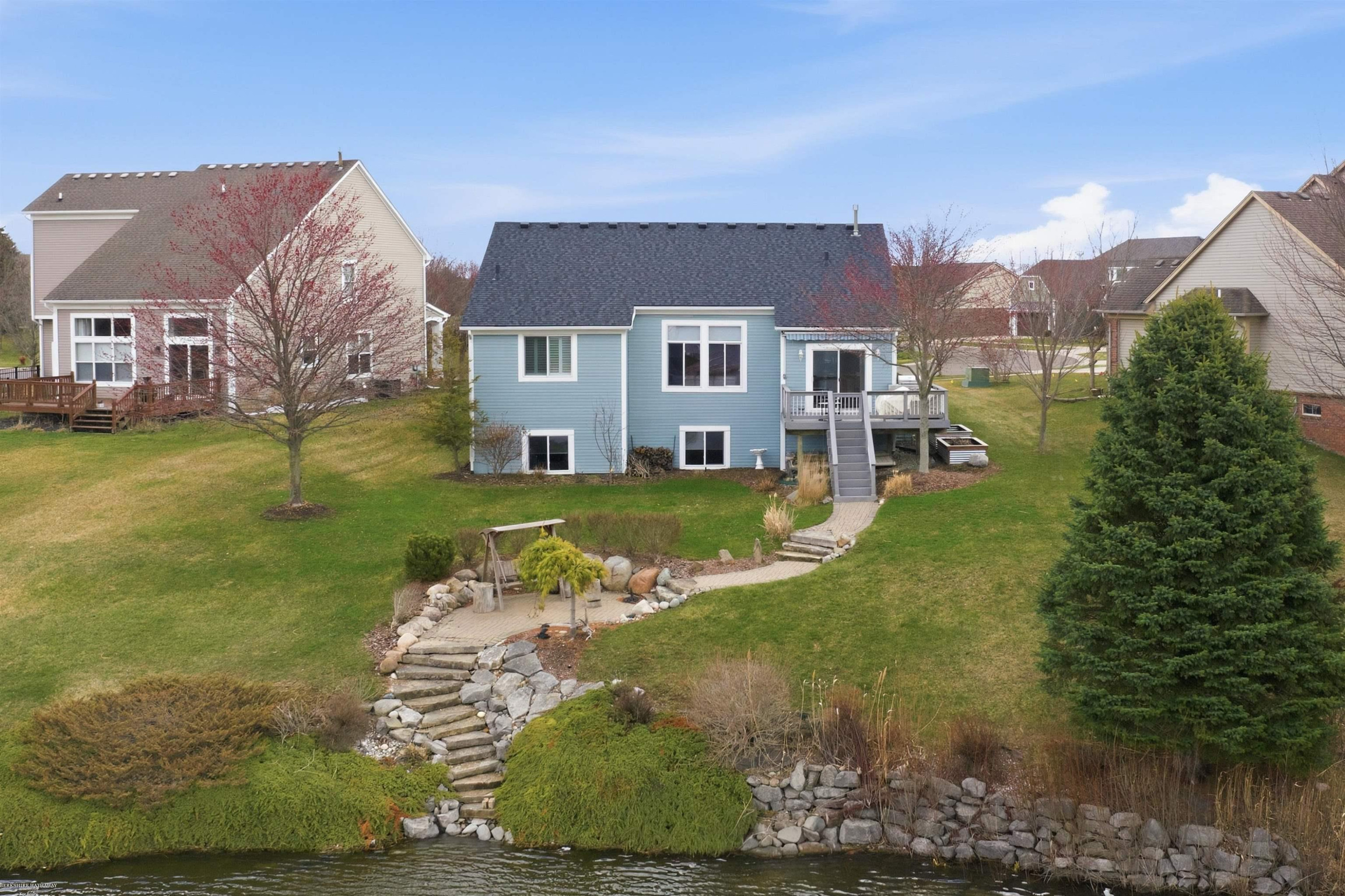 830 Cross Cir Street, Oxford, MI 48371 — Photo 35