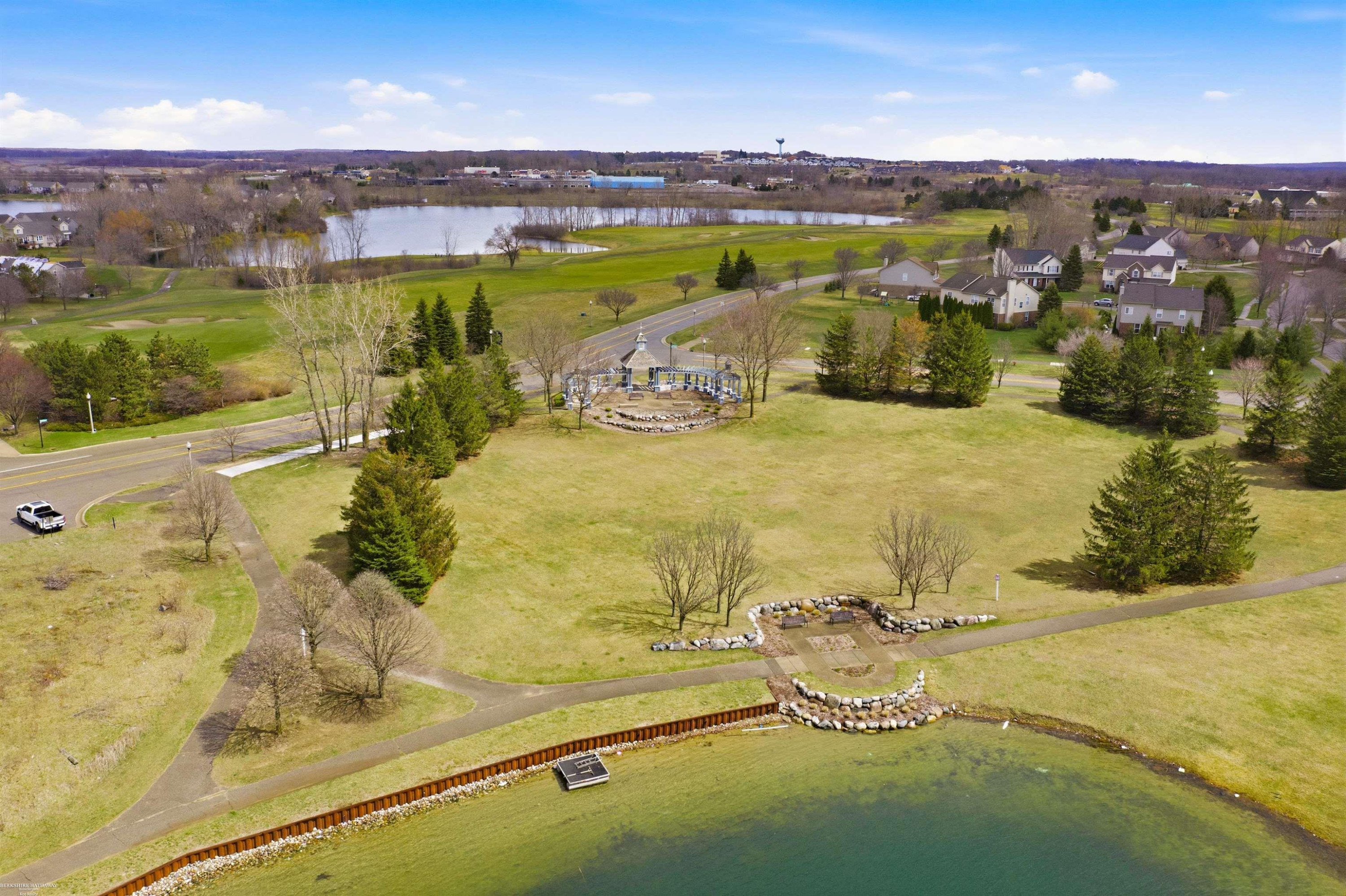 830 Cross Cir Street, Oxford, MI 48371 — Photo 39