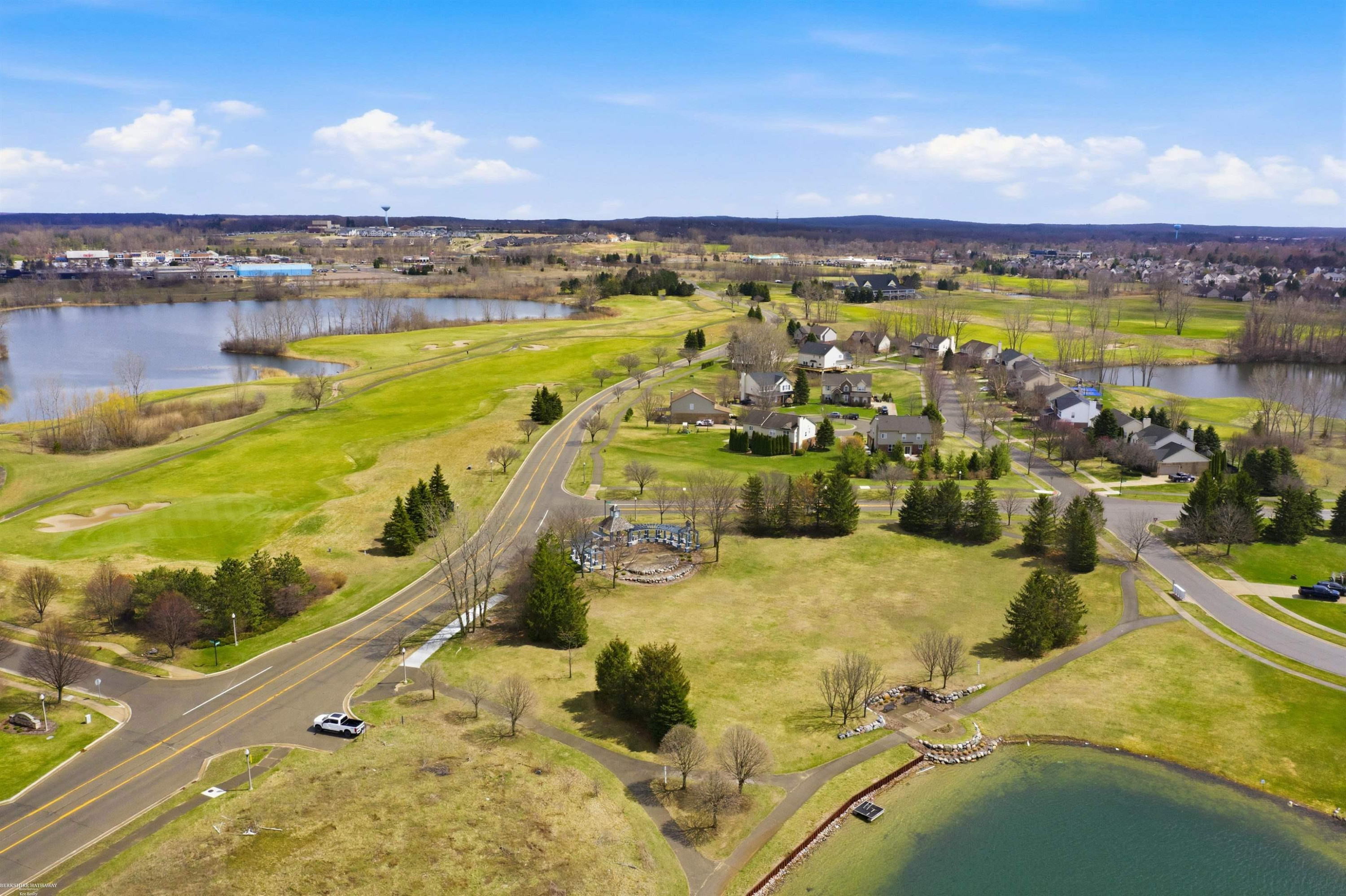 830 Cross Cir Street, Oxford, MI 48371 — Photo 42