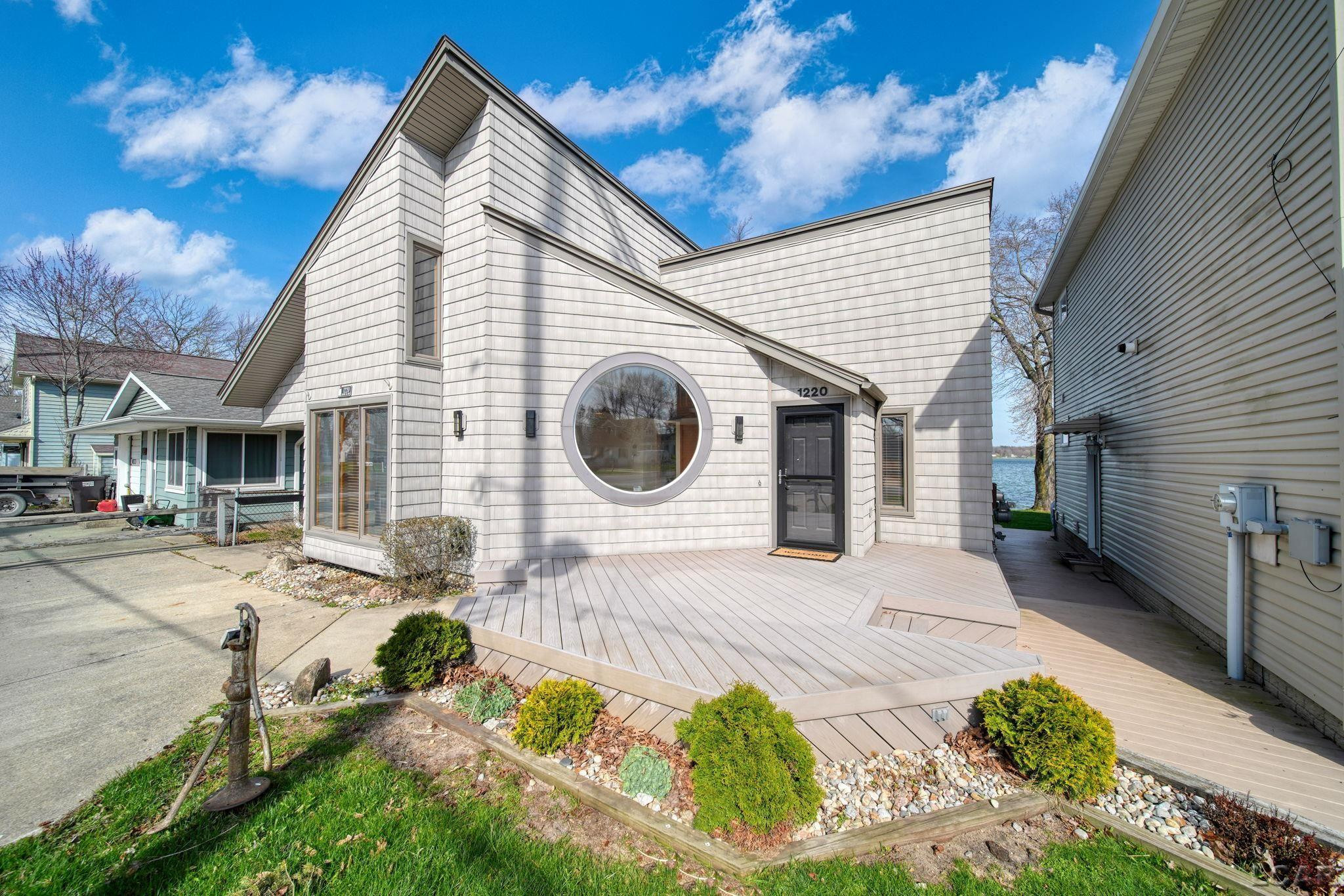 1220 Round Lake Highway, Manitou Beach, MI 49253