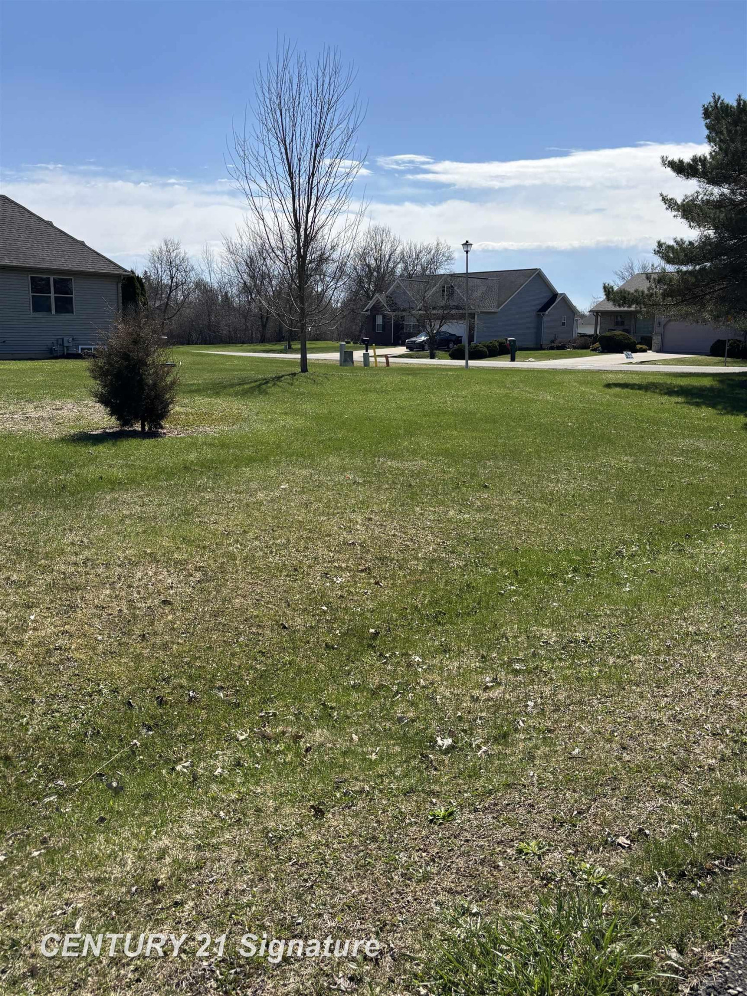 000 Pine Creek Drive, Burton, MI 48519 — Photo 3