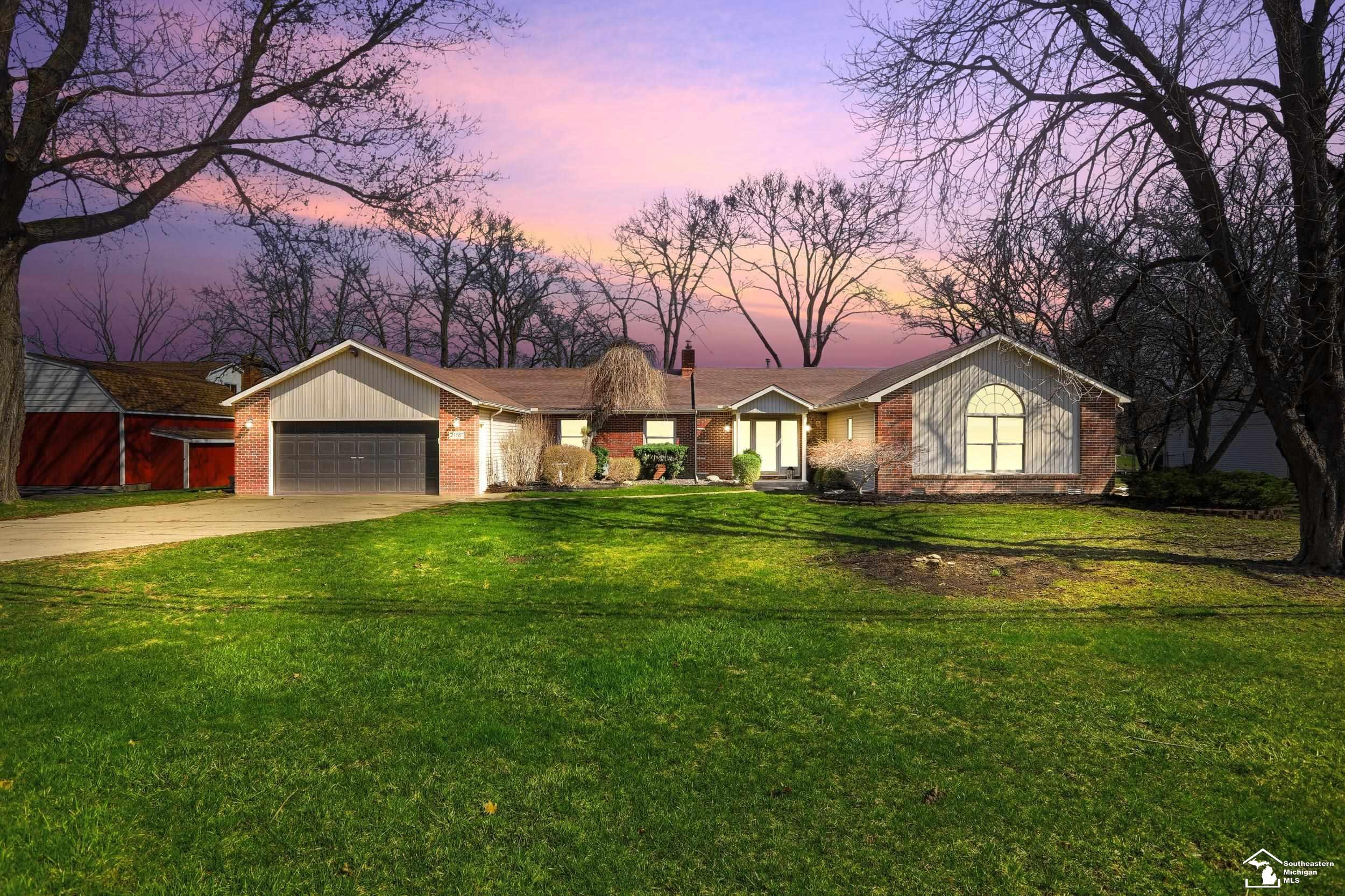 21781 Thorofare Road, Grosse Ile, MI 48138 — front exterior