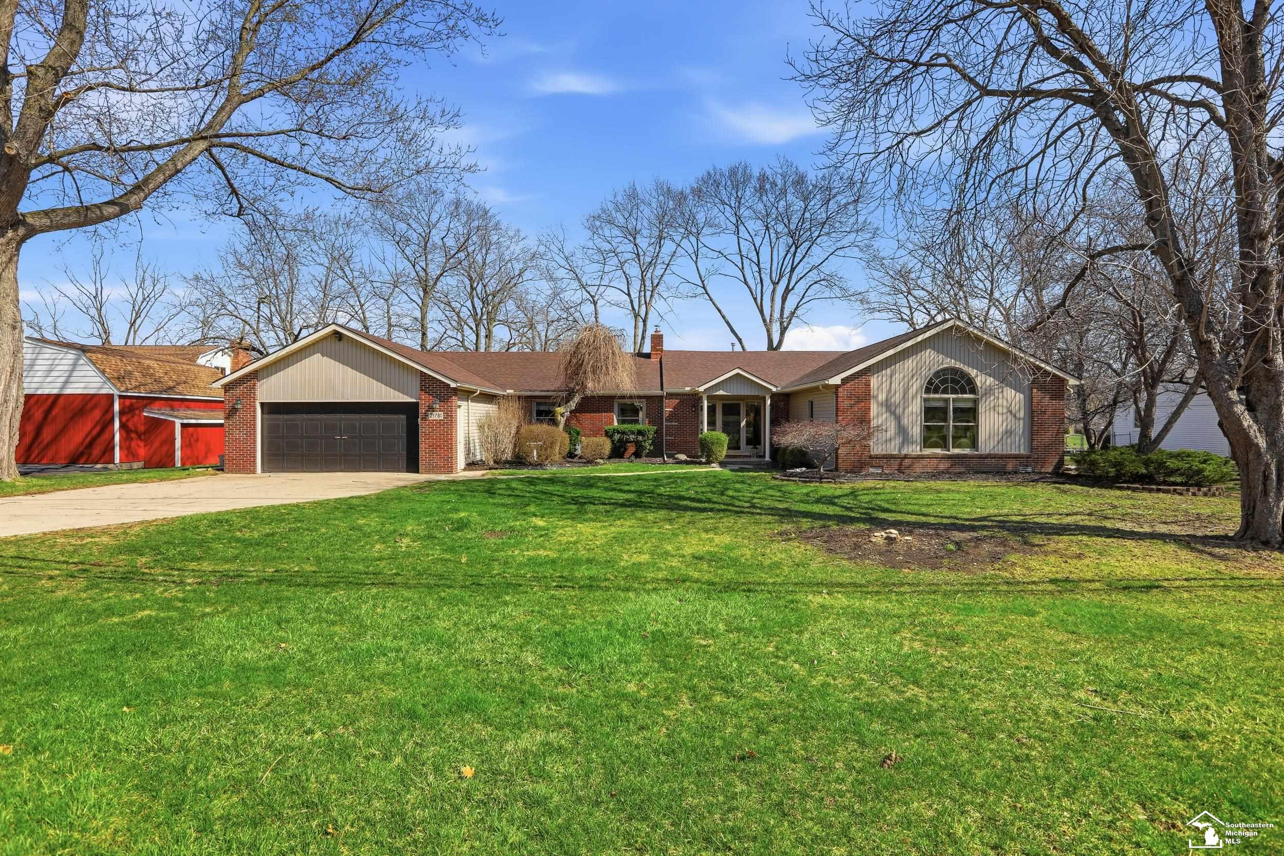 21781 Thorofare Road, Grosse Ile, MI 48138 — Photo 2
