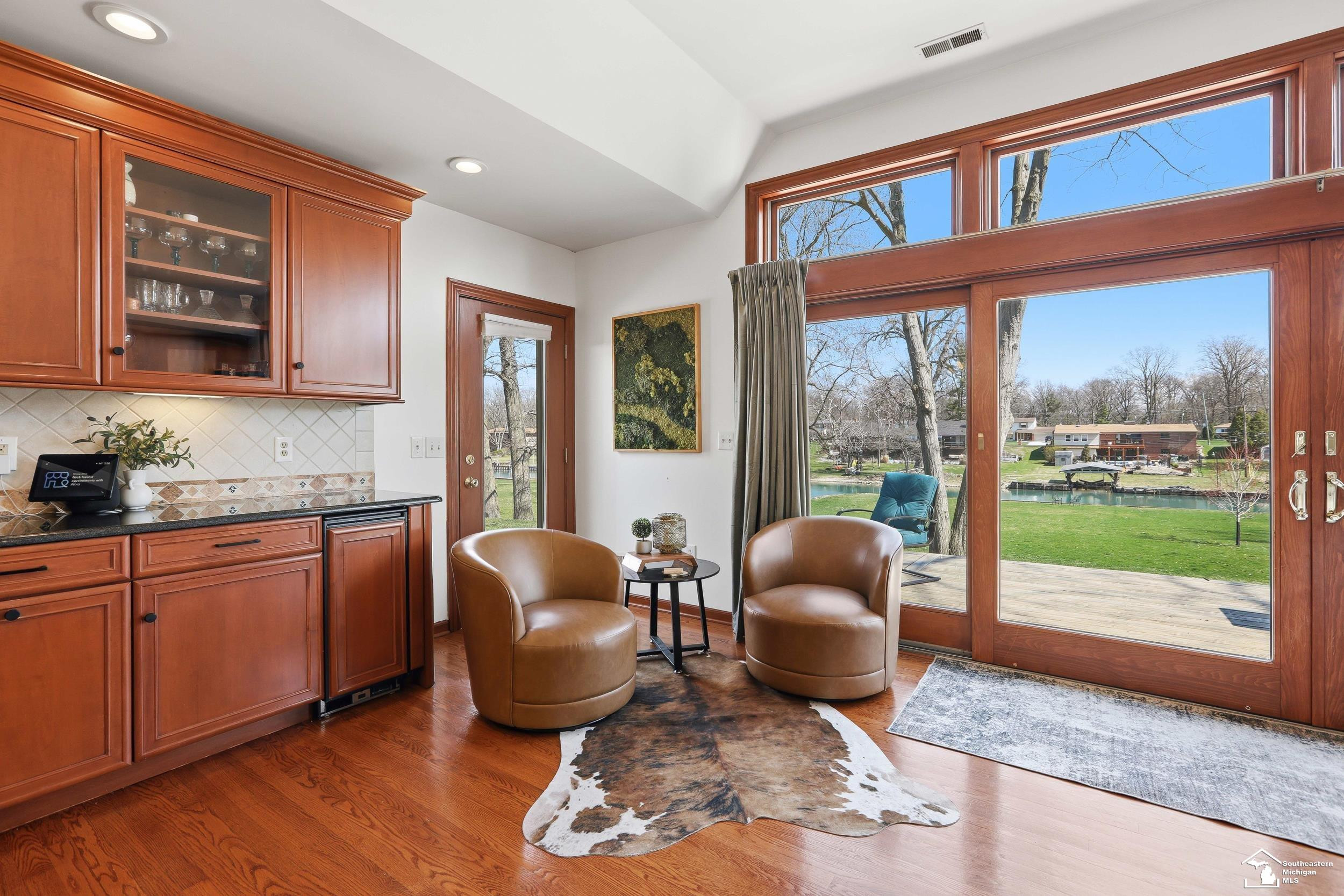 21781 Thorofare Road, Grosse Ile, MI 48138 — Photo 18