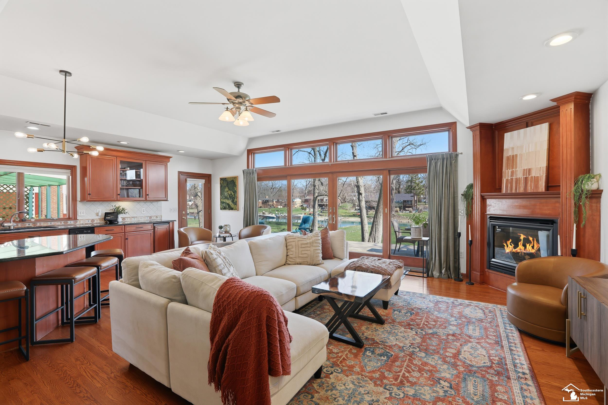 21781 Thorofare Road, Grosse Ile, MI 48138 — Photo 22