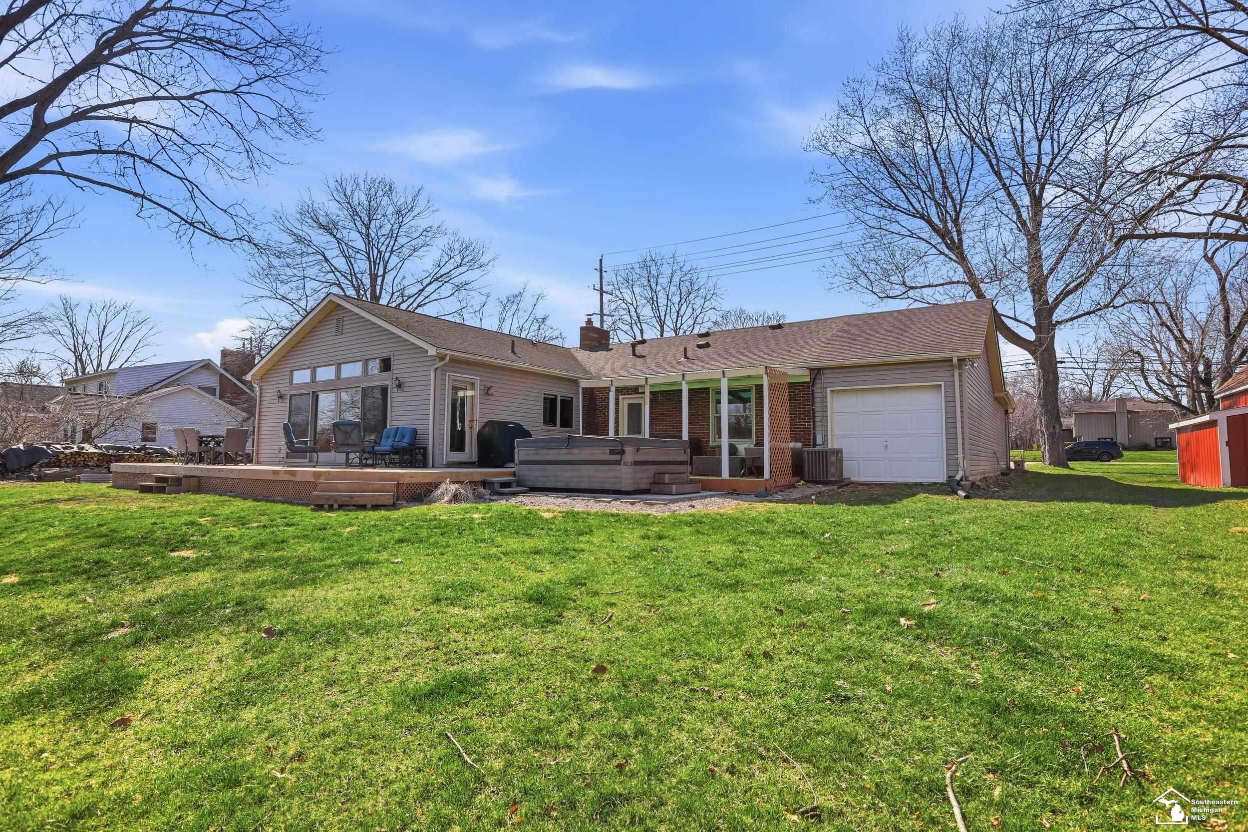 21781 Thorofare Road, Grosse Ile, MI 48138 — Photo 43