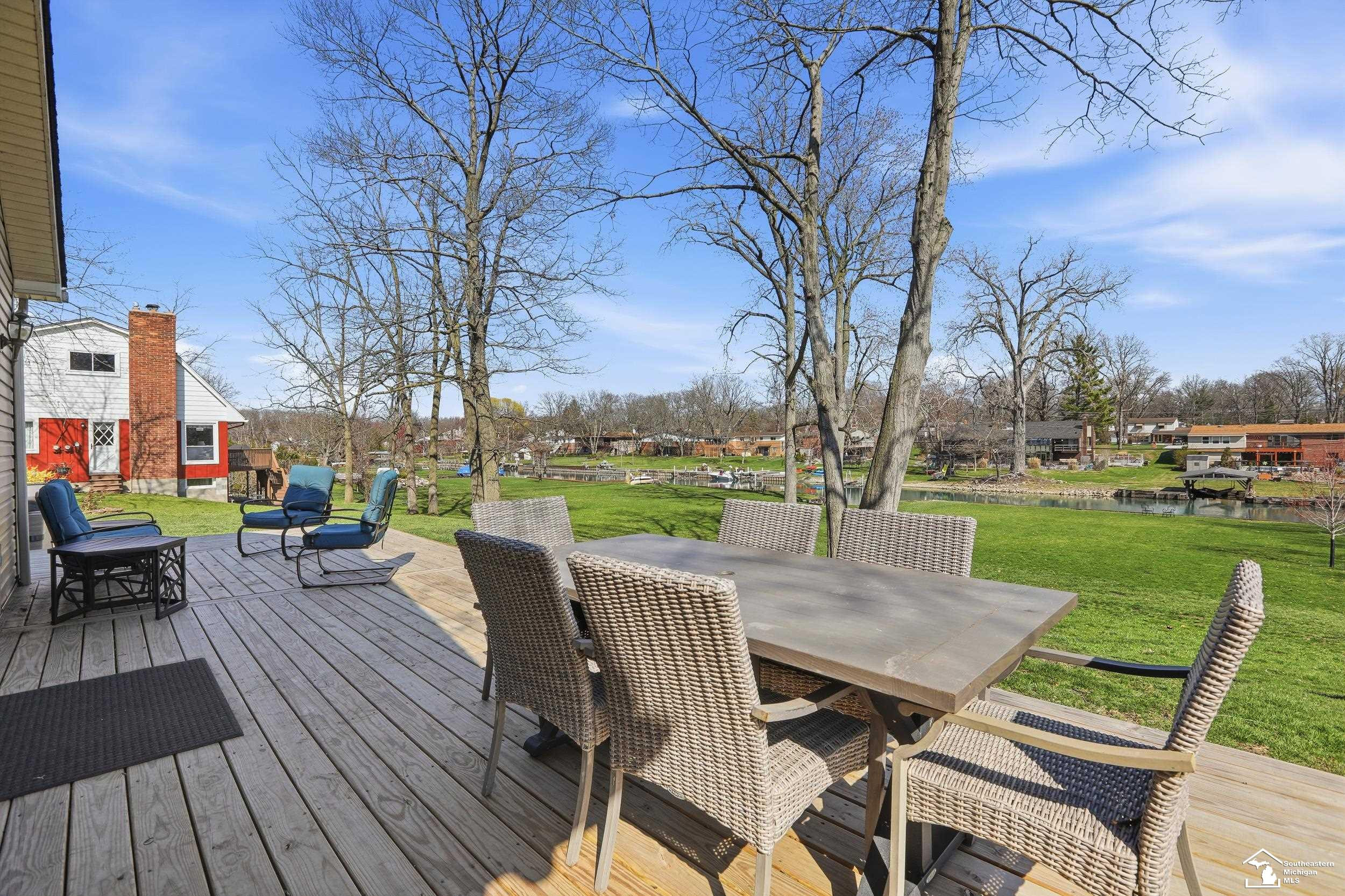 21781 Thorofare Road, Grosse Ile, MI 48138 — Photo 46