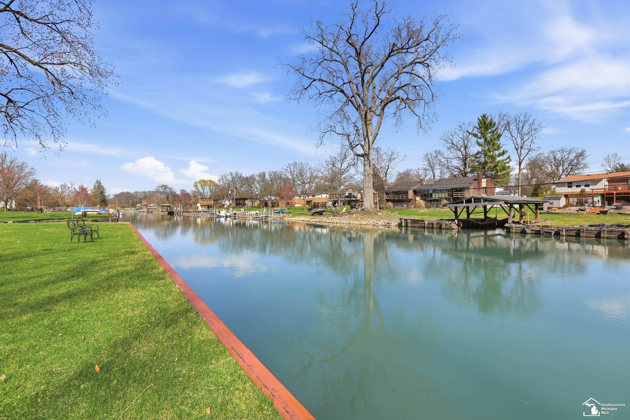 21781 Thorofare Road, Grosse Ile, MI 48138 — Photo 49