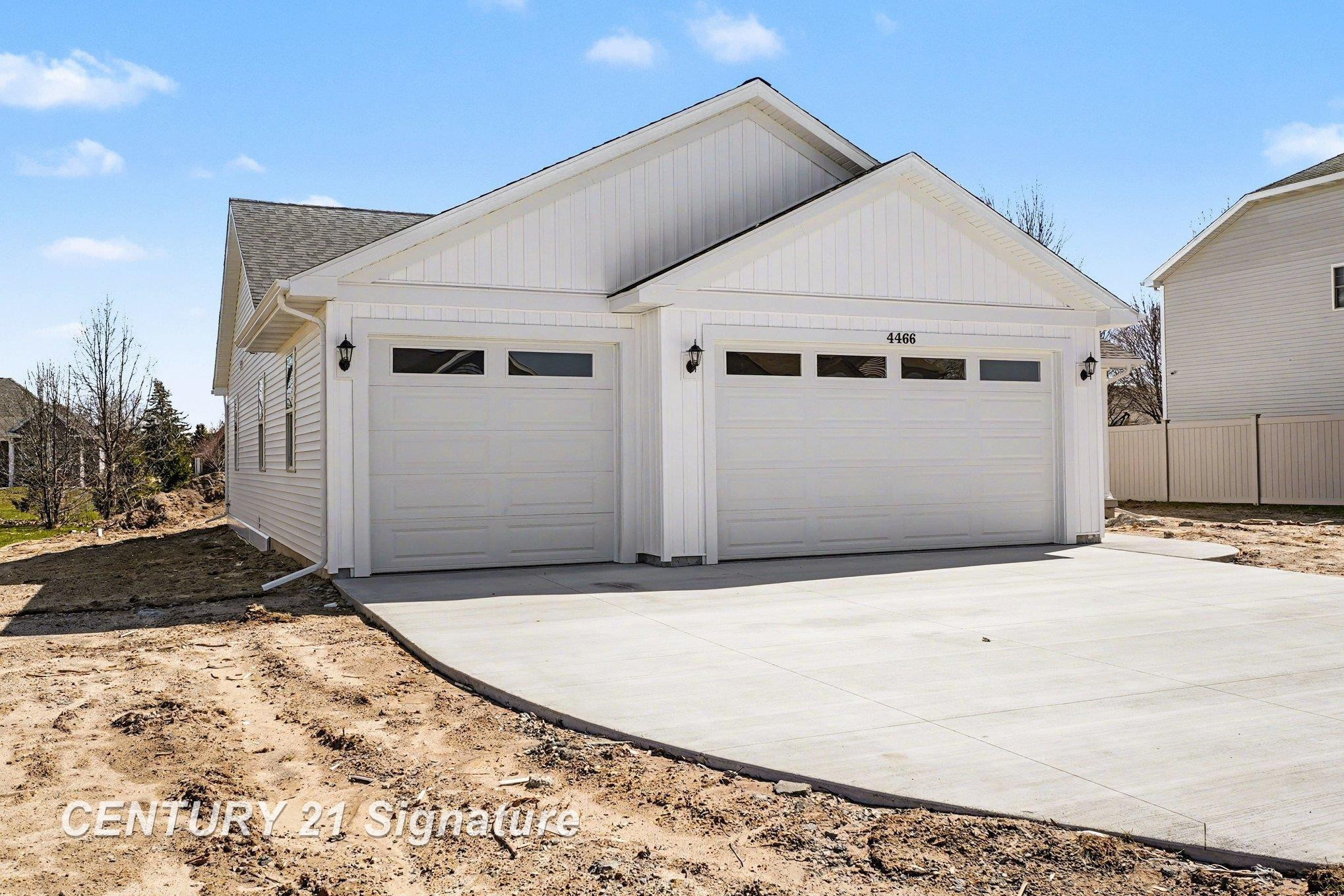 4466 E Lakecress Drive, Saginaw, MI 48603 — Photo 2