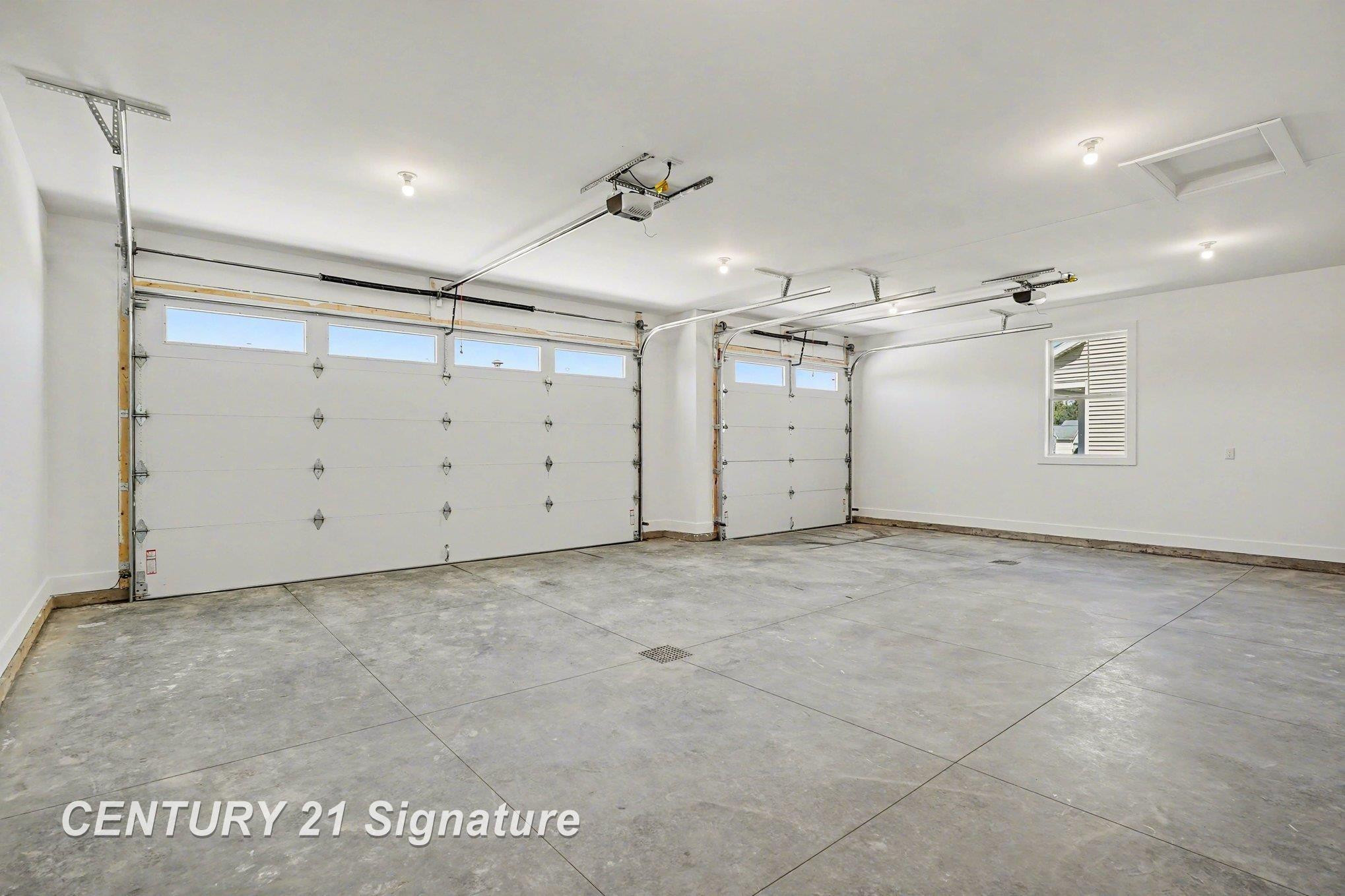 4466 E Lakecress Drive, Saginaw, MI 48603 — Photo 14