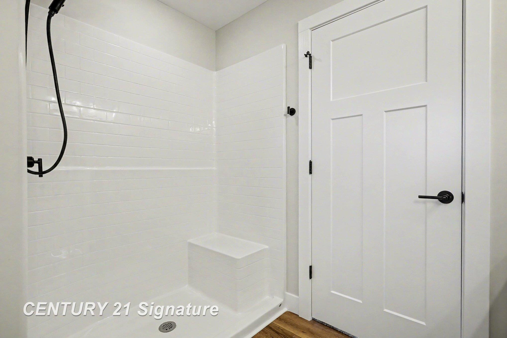 4466 E Lakecress Drive, Saginaw, MI 48603 — Photo 18