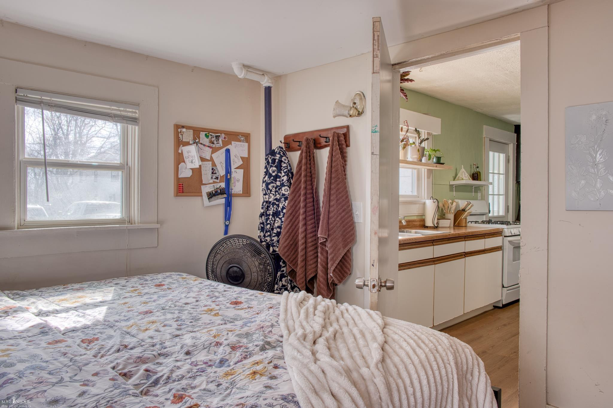 323 S Chipman Street, Owosso, MI 48867 — Photo 12