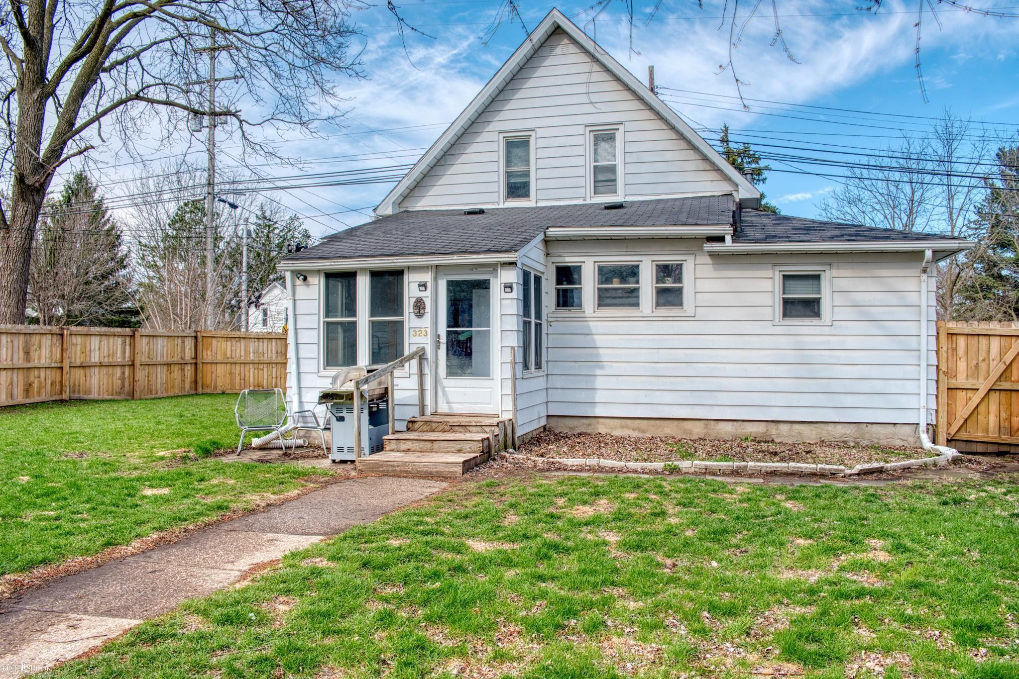 323 S Chipman Street, Owosso, MI 48867 — Photo 22