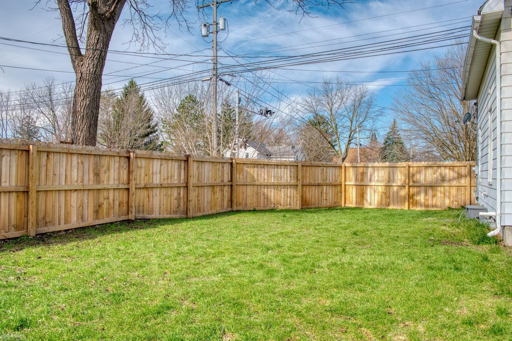 323 S Chipman Street, Owosso, MI 48867 — Photo 25