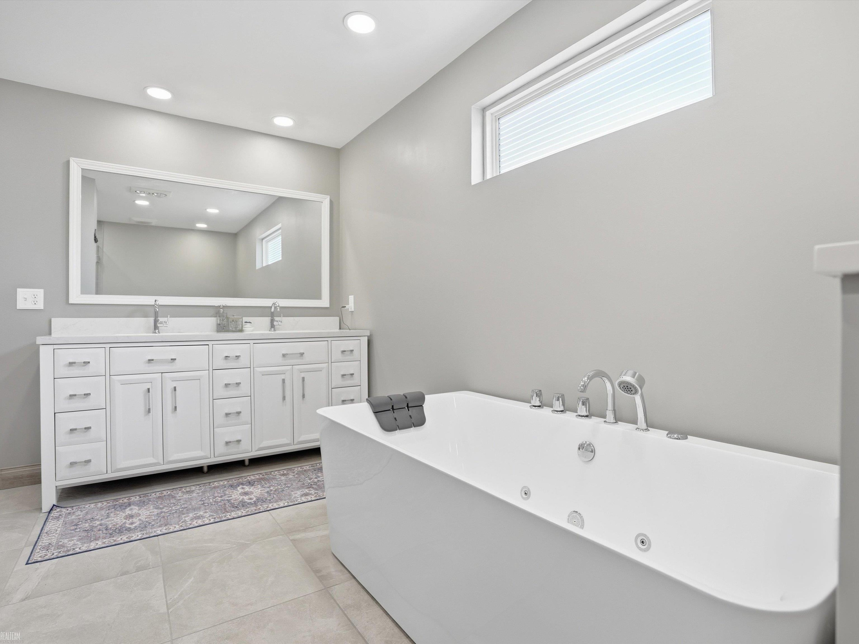 22261 Woodlake Drive, 143, MI 48044 — Photo 20