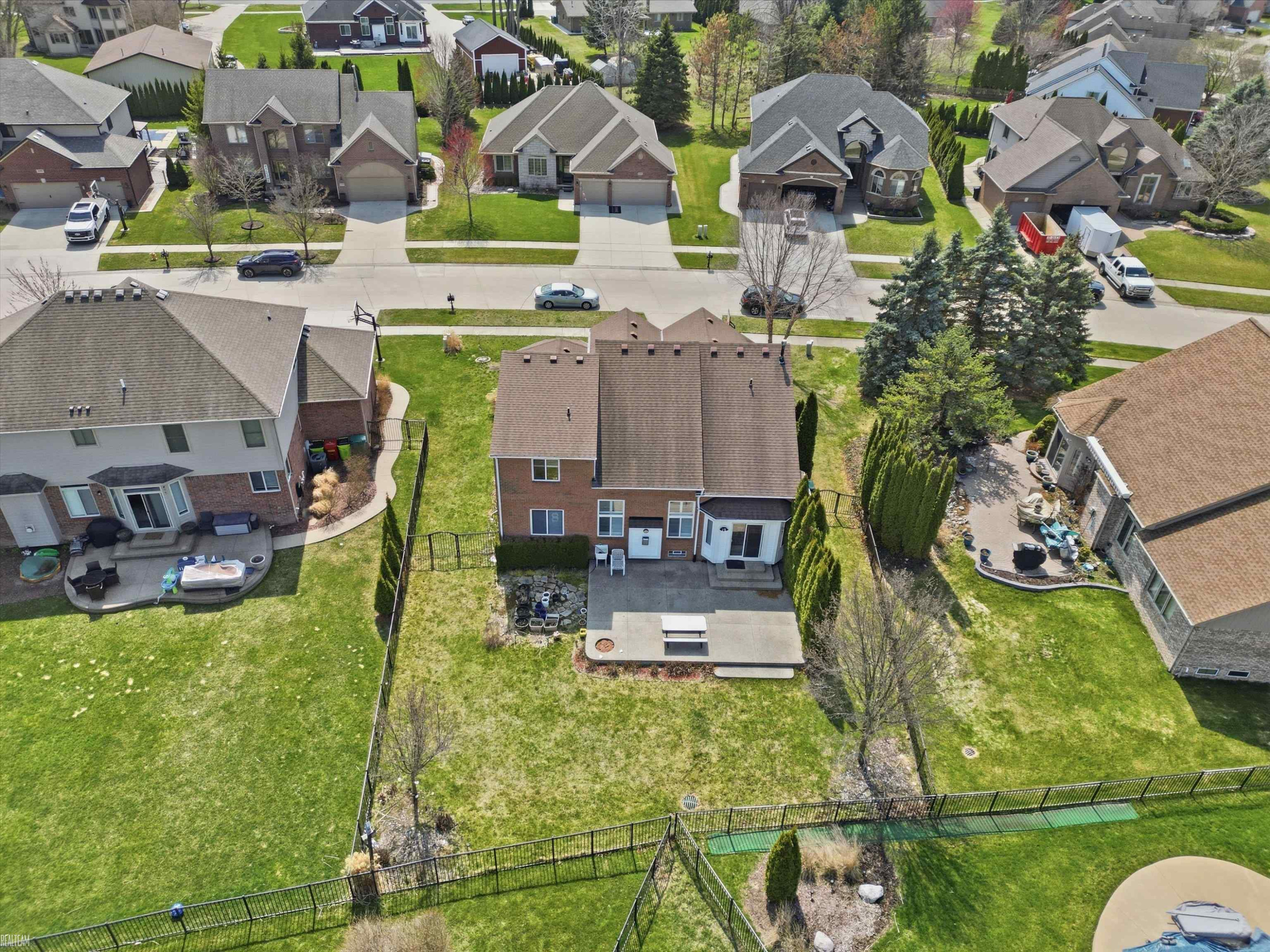 22261 Woodlake Drive, 143, MI 48044 — Photo 34